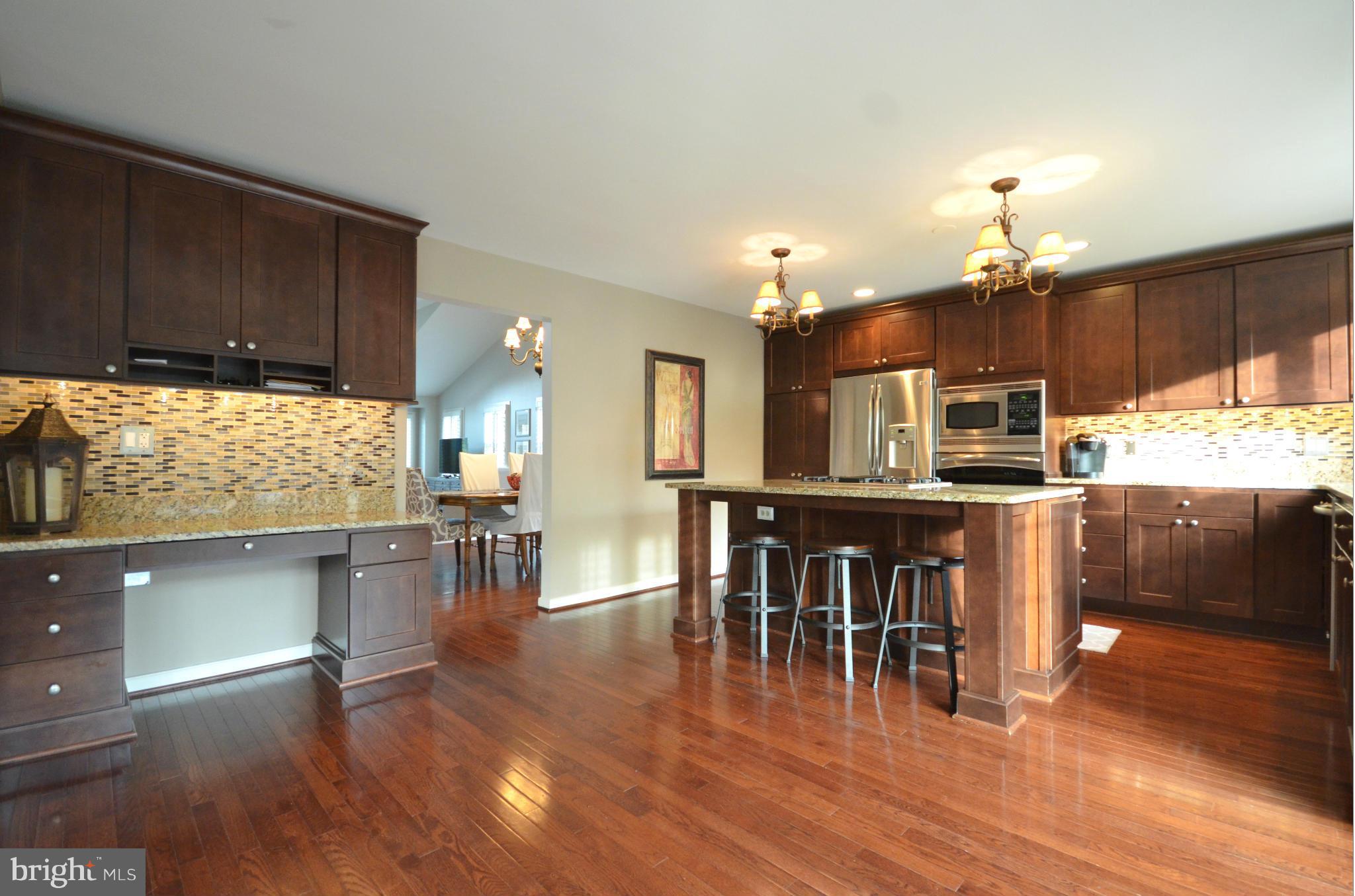 THE FIELDS AT SEMINARY - Residential