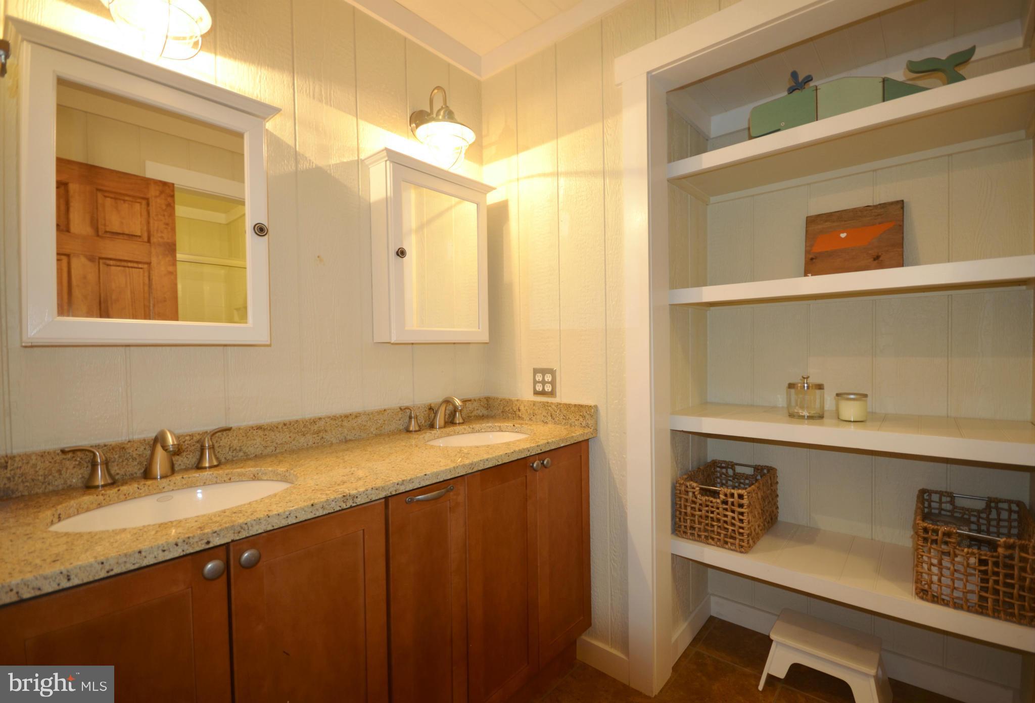 THE FIELDS AT SEMINARY - Residential