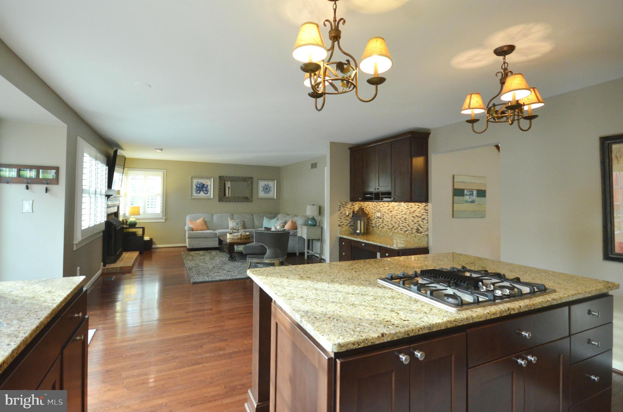 THE FIELDS AT SEMINARY - Residential