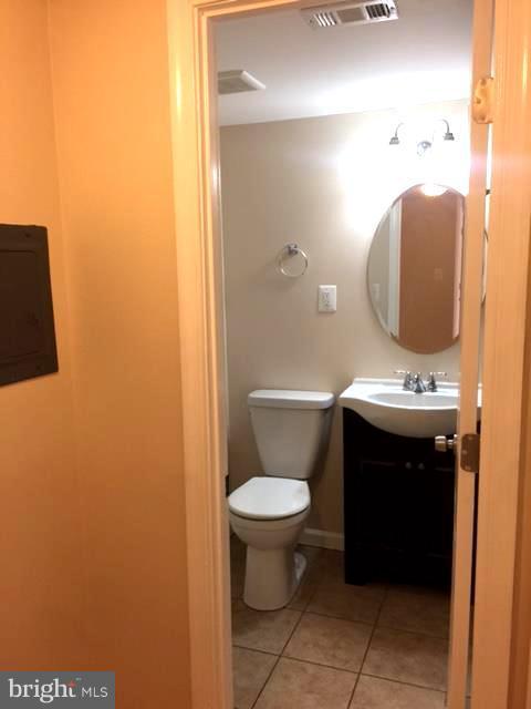 HOLLY HILL - Residential Lease