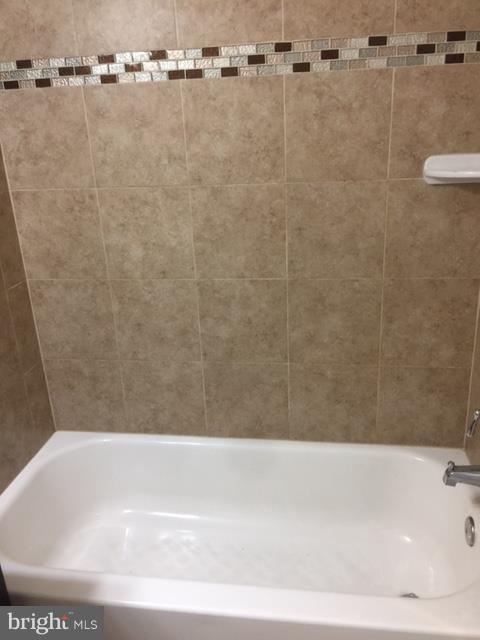 HOLLY HILL - Residential Lease