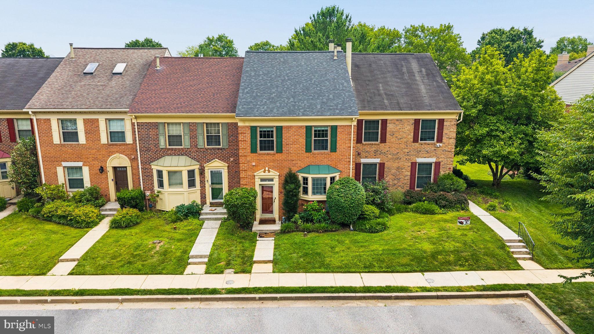 25 CROSS FALLS CIRCLE