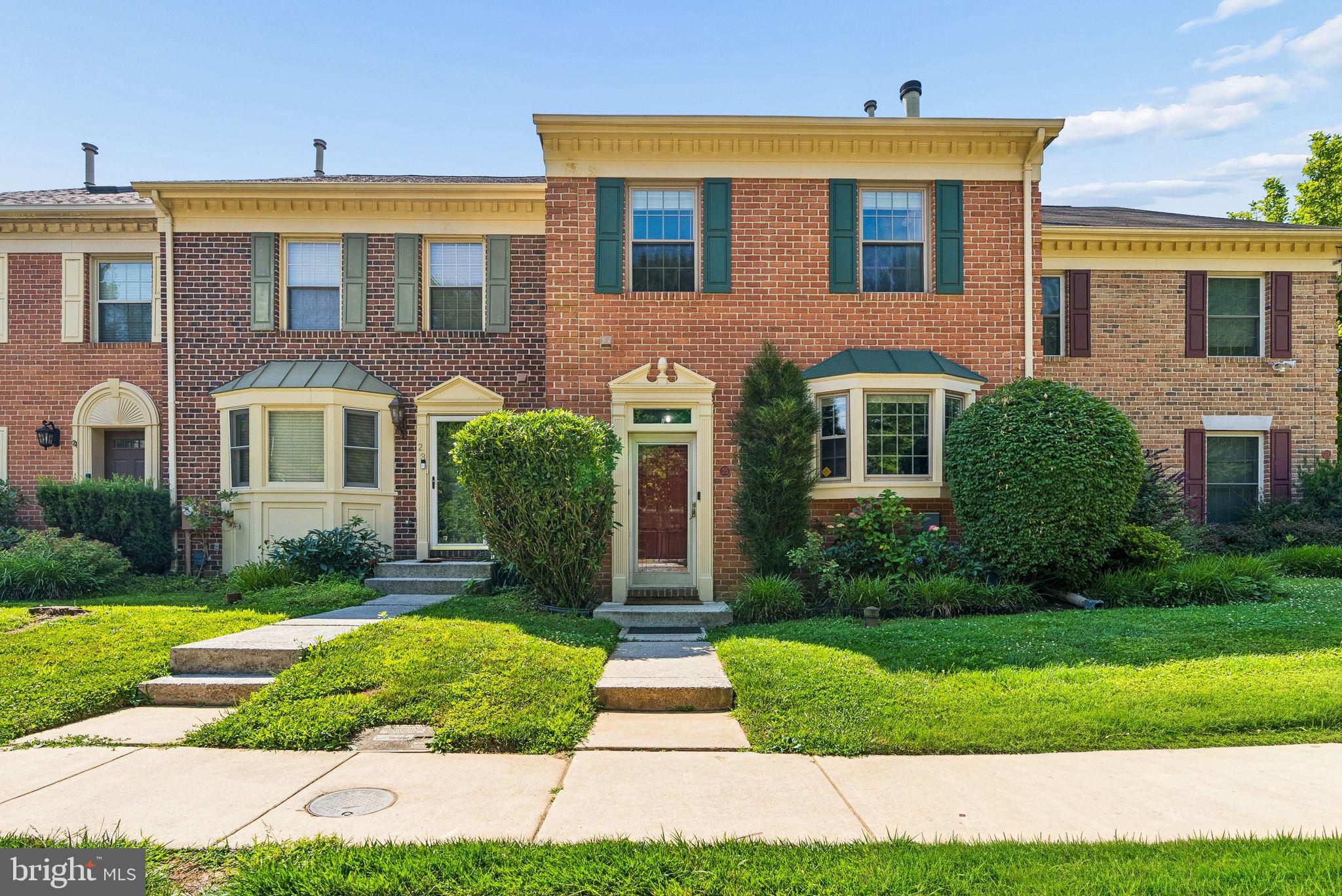 25 CROSS FALLS CIRCLE