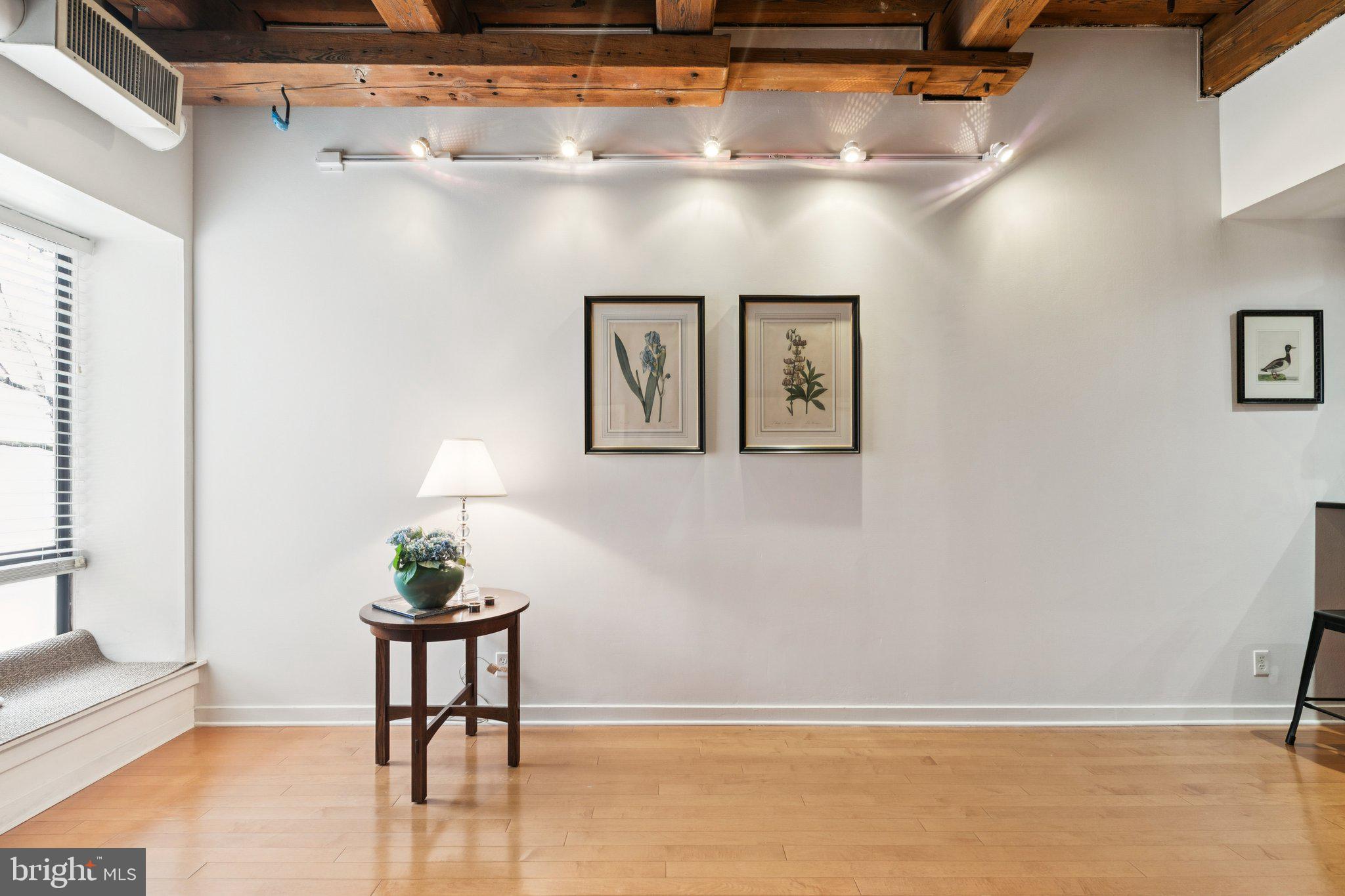 OLD CITY - Residential