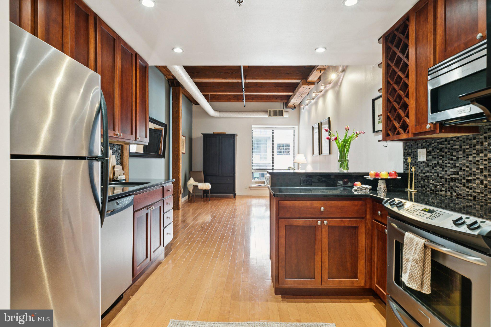 OLD CITY - Residential