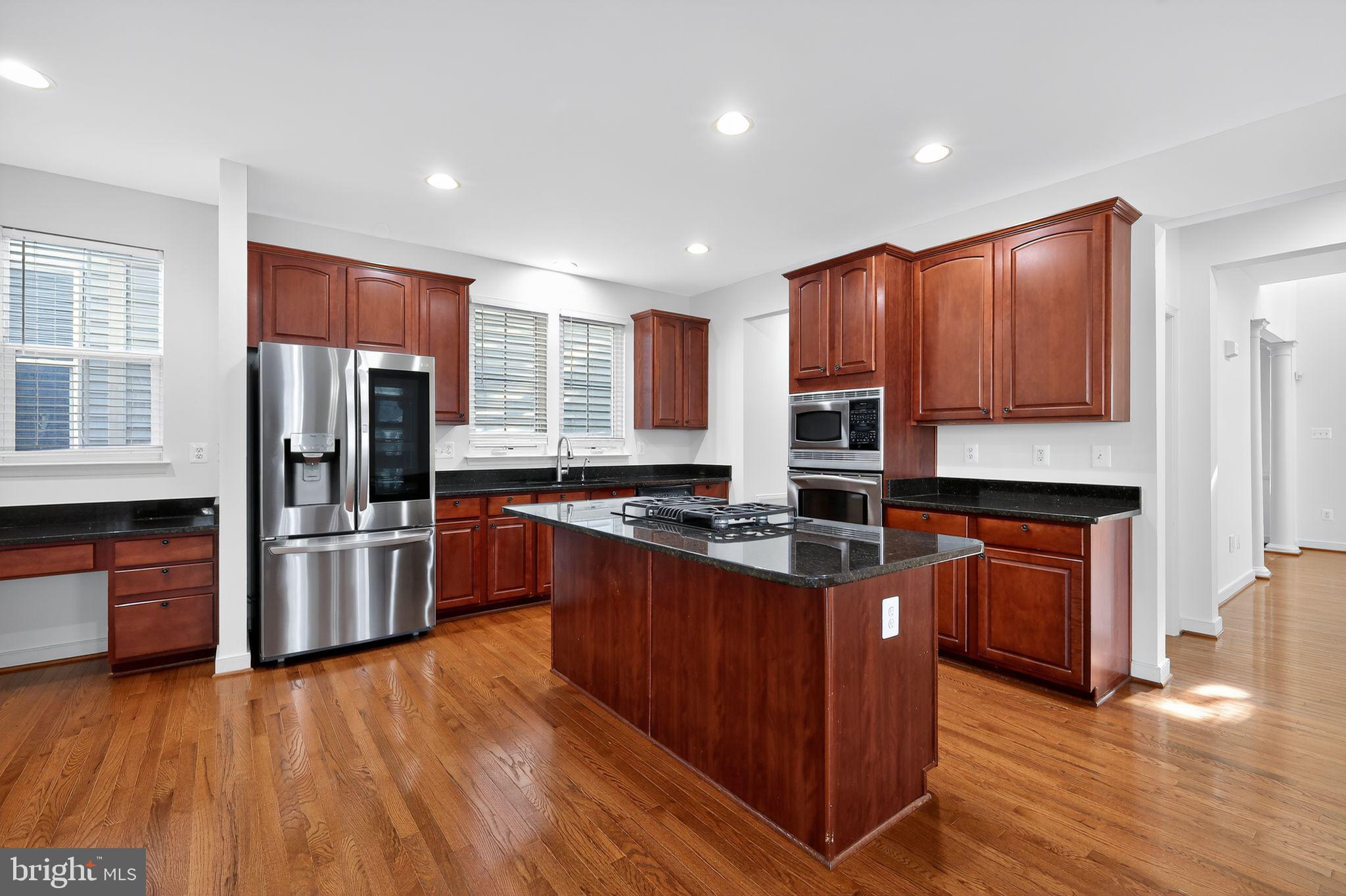 URBANA HIGHLANDS - Residential