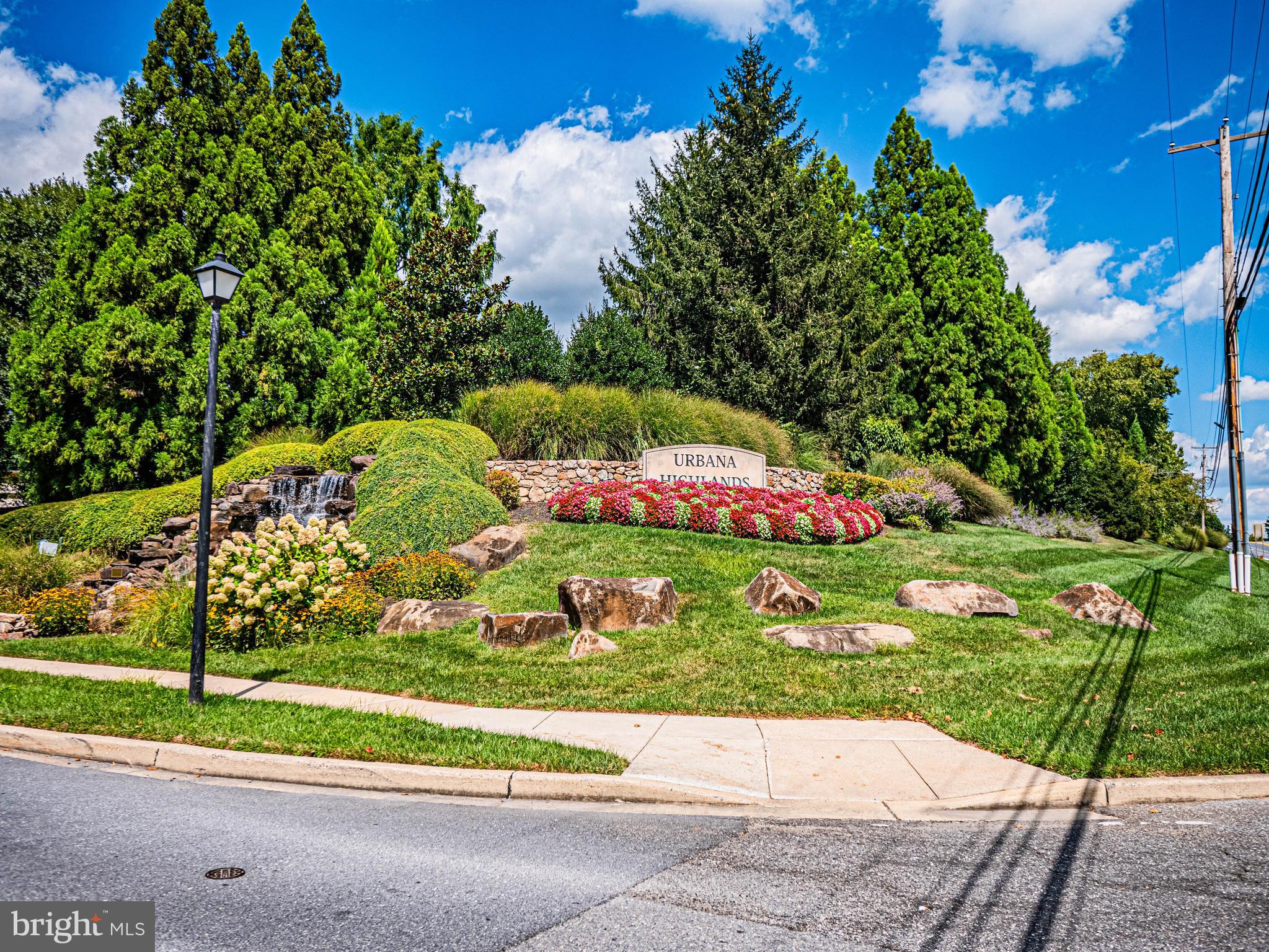 URBANA HIGHLANDS - Residential