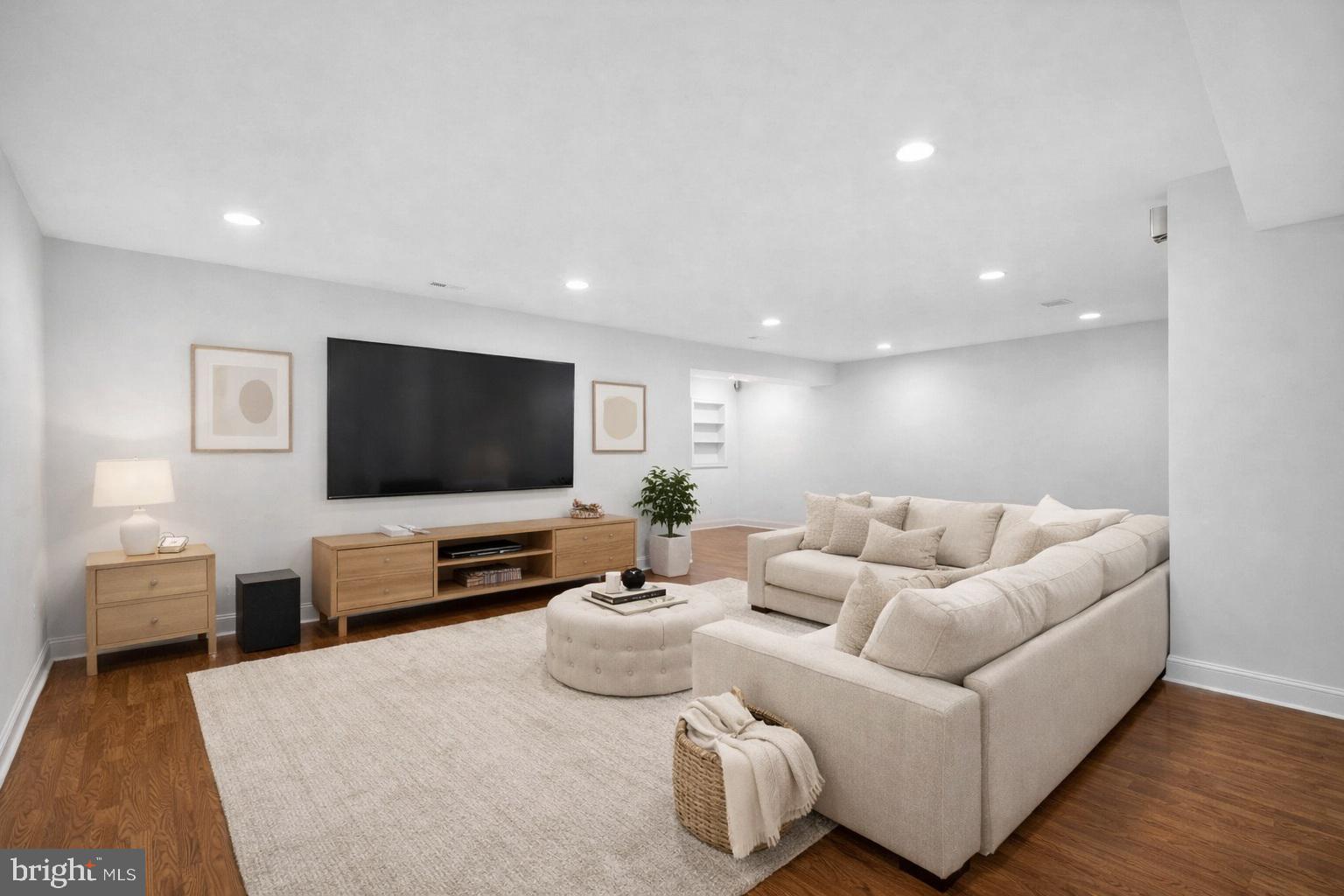 URBANA HIGHLANDS - Residential