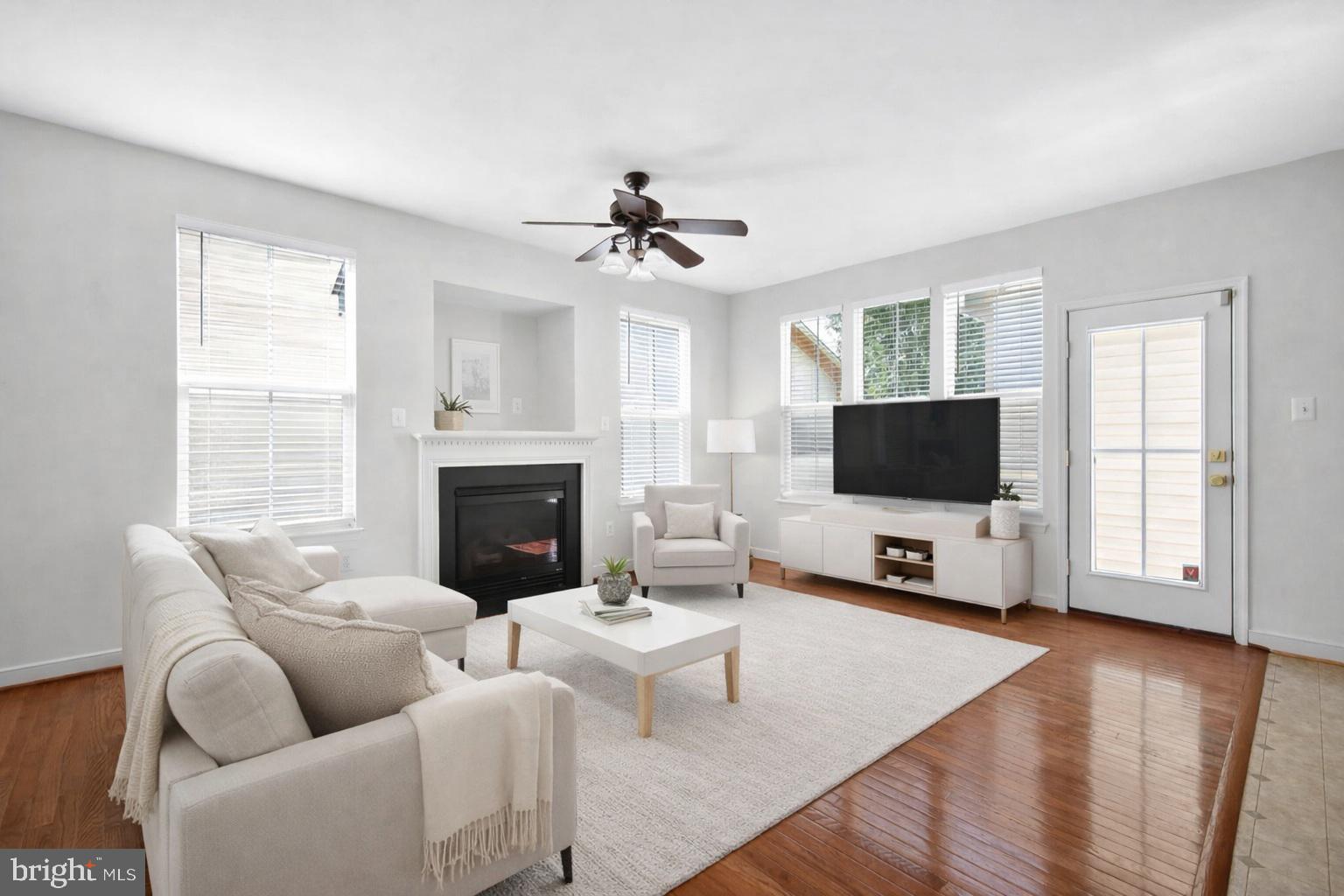 URBANA HIGHLANDS - Residential