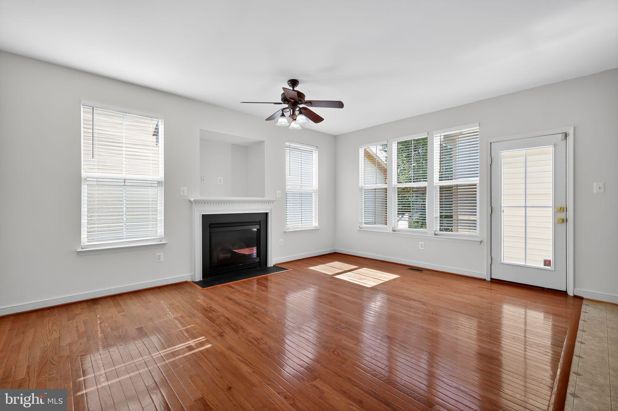 URBANA HIGHLANDS - Residential