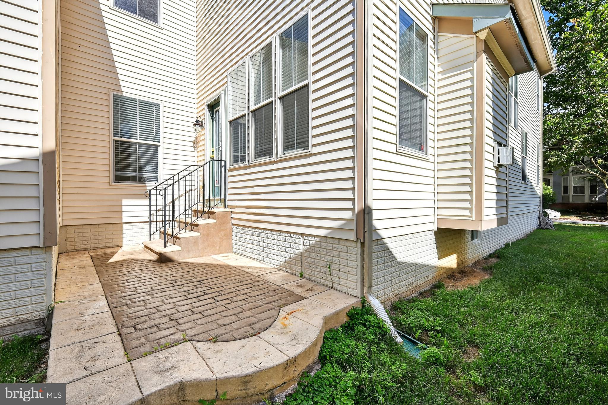 URBANA HIGHLANDS - Residential