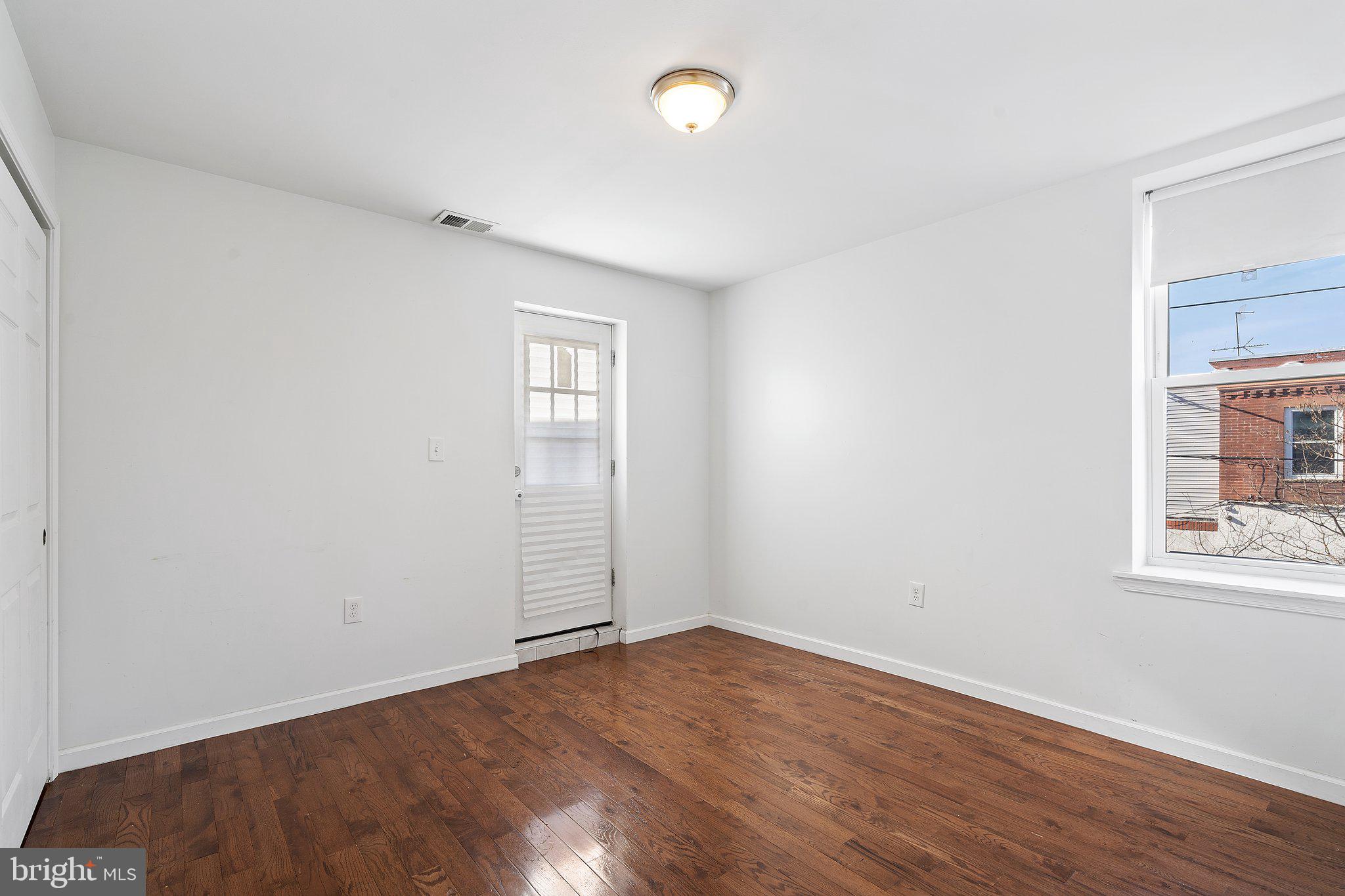 PHILADELPHIA (SOUTH) - Residential Lease