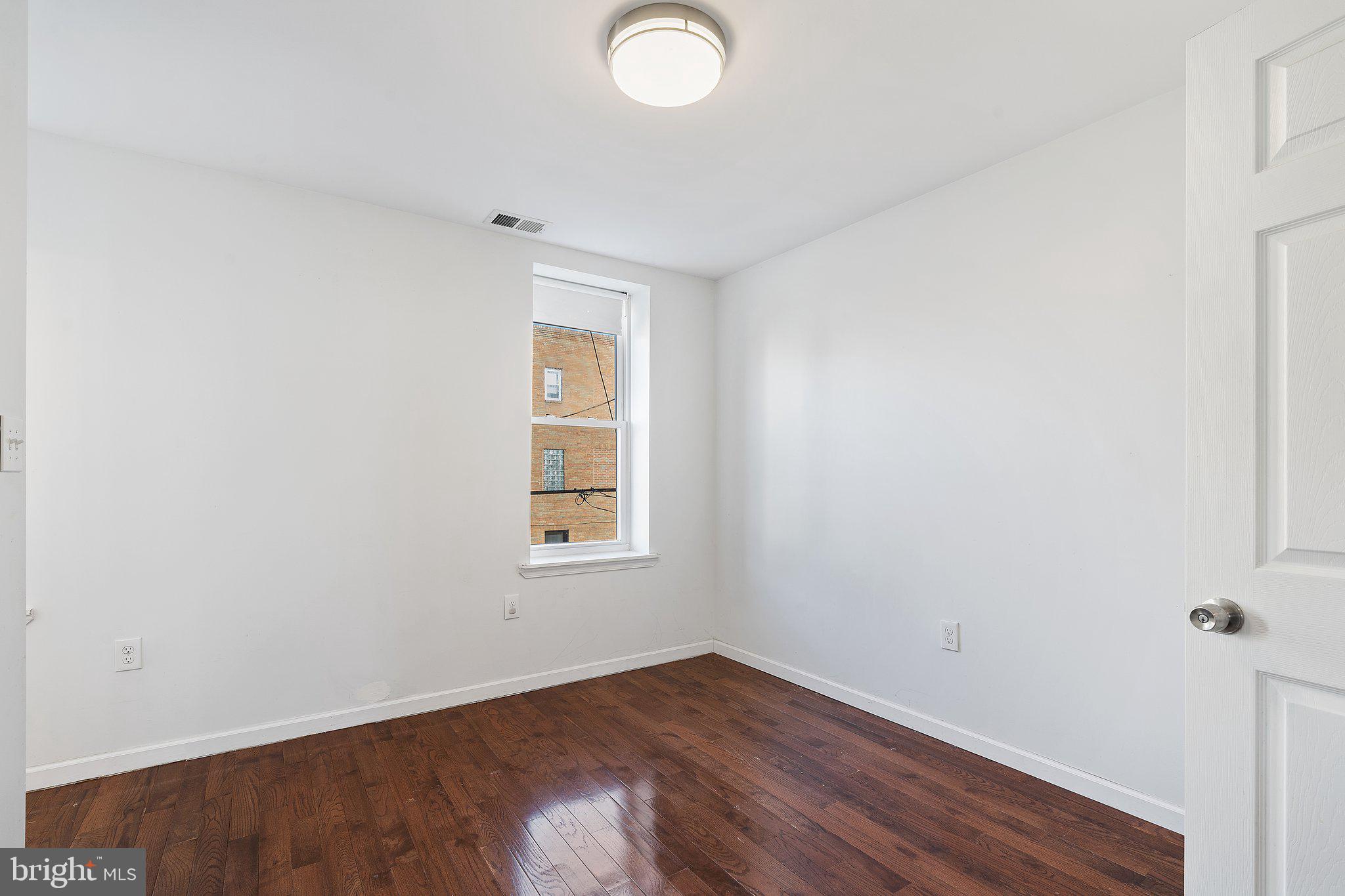 PHILADELPHIA (SOUTH) - Residential Lease