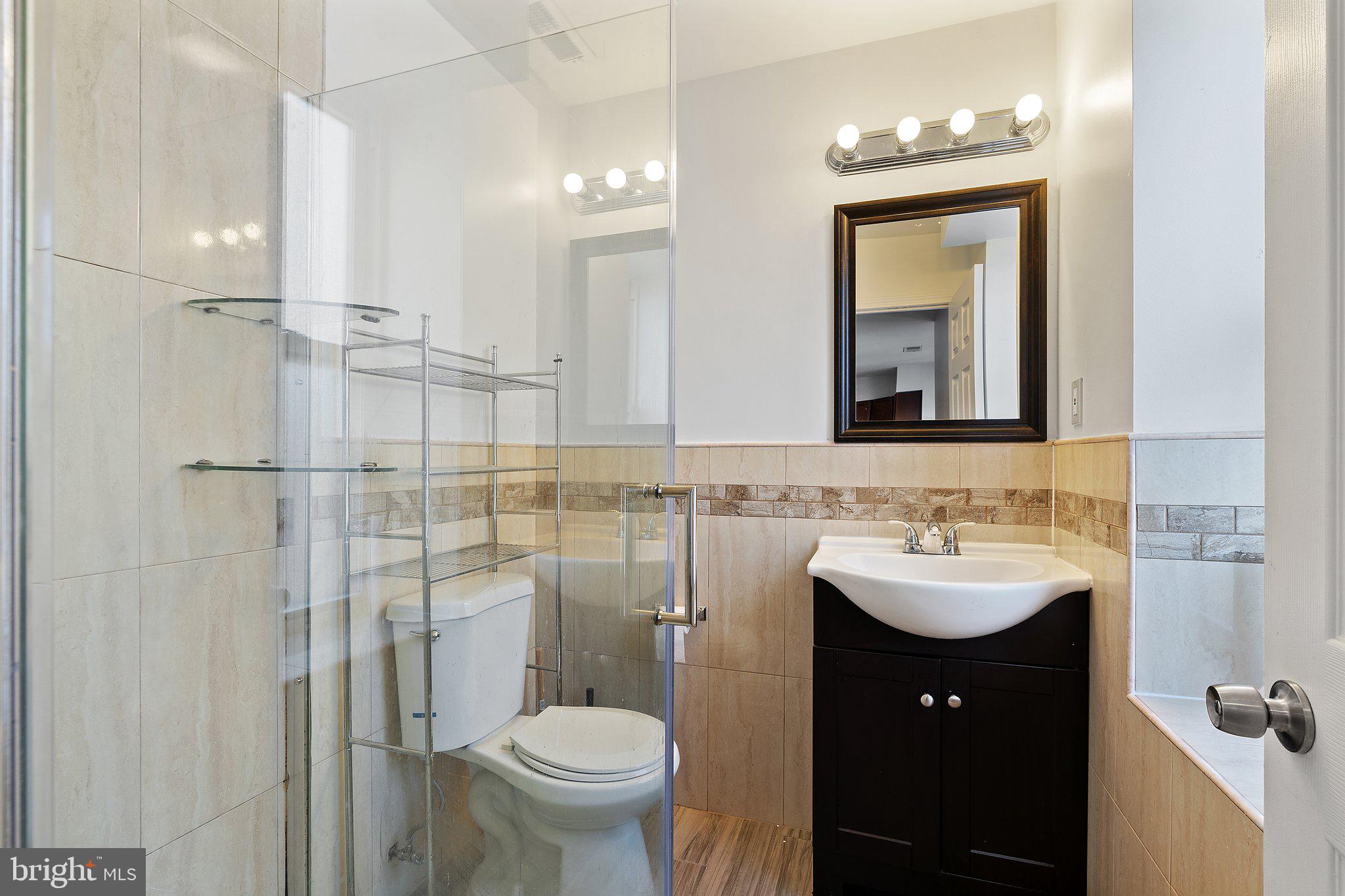 PHILADELPHIA (SOUTH) - Residential Lease