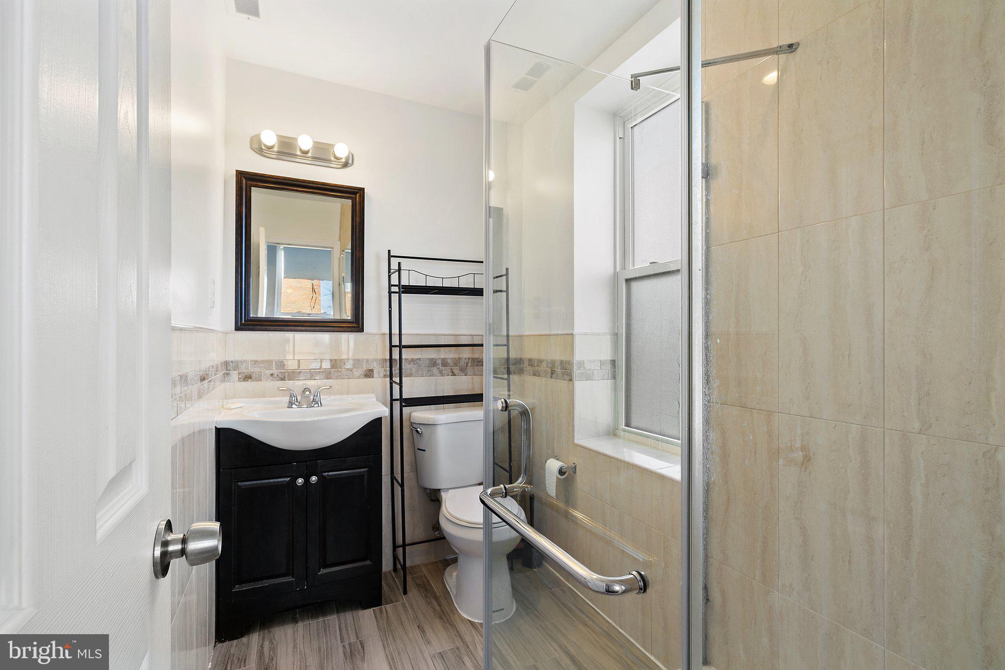 PHILADELPHIA (SOUTH) - Residential Lease