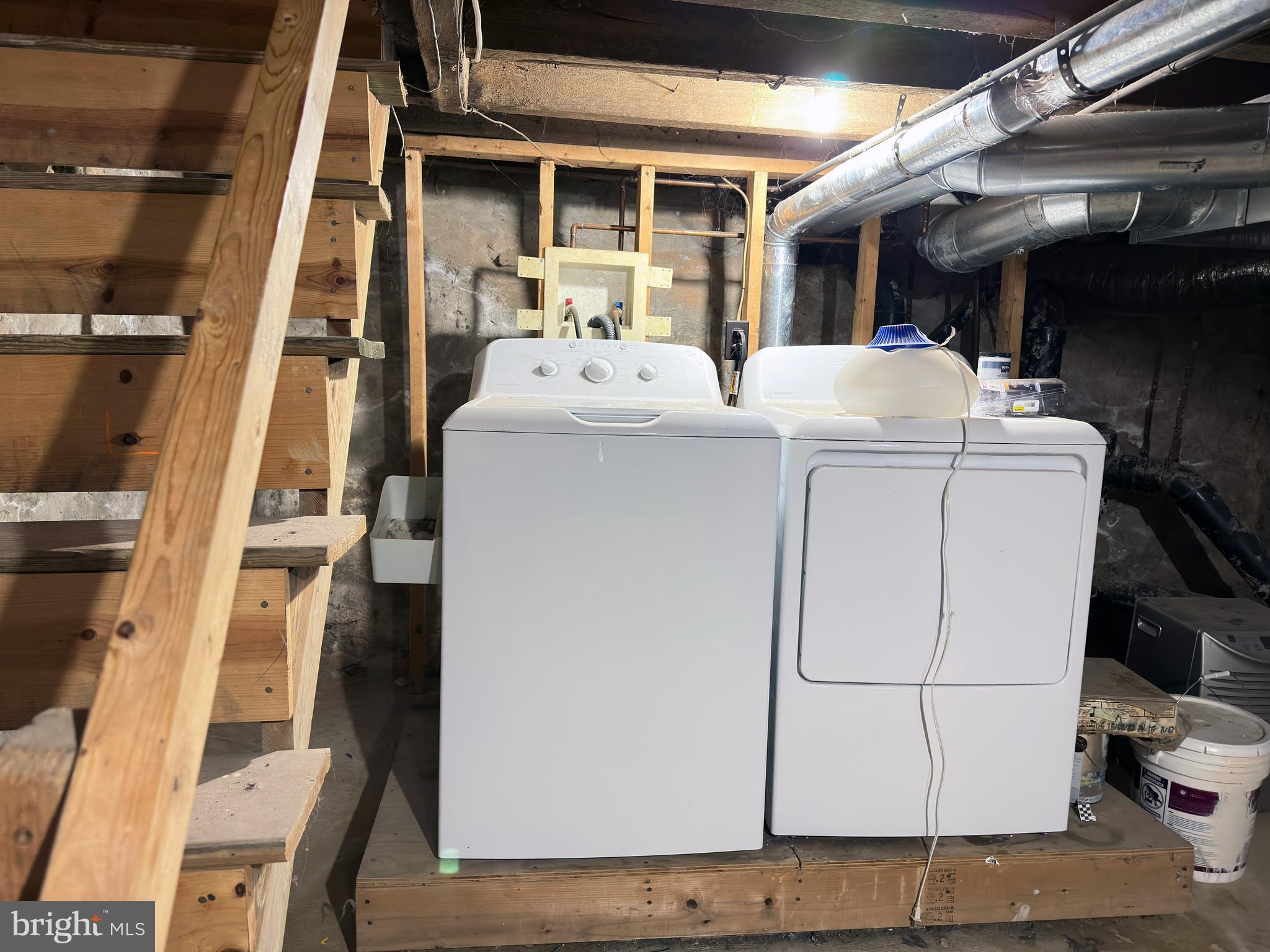 GRADUATE HOSPITAL - Residential Lease