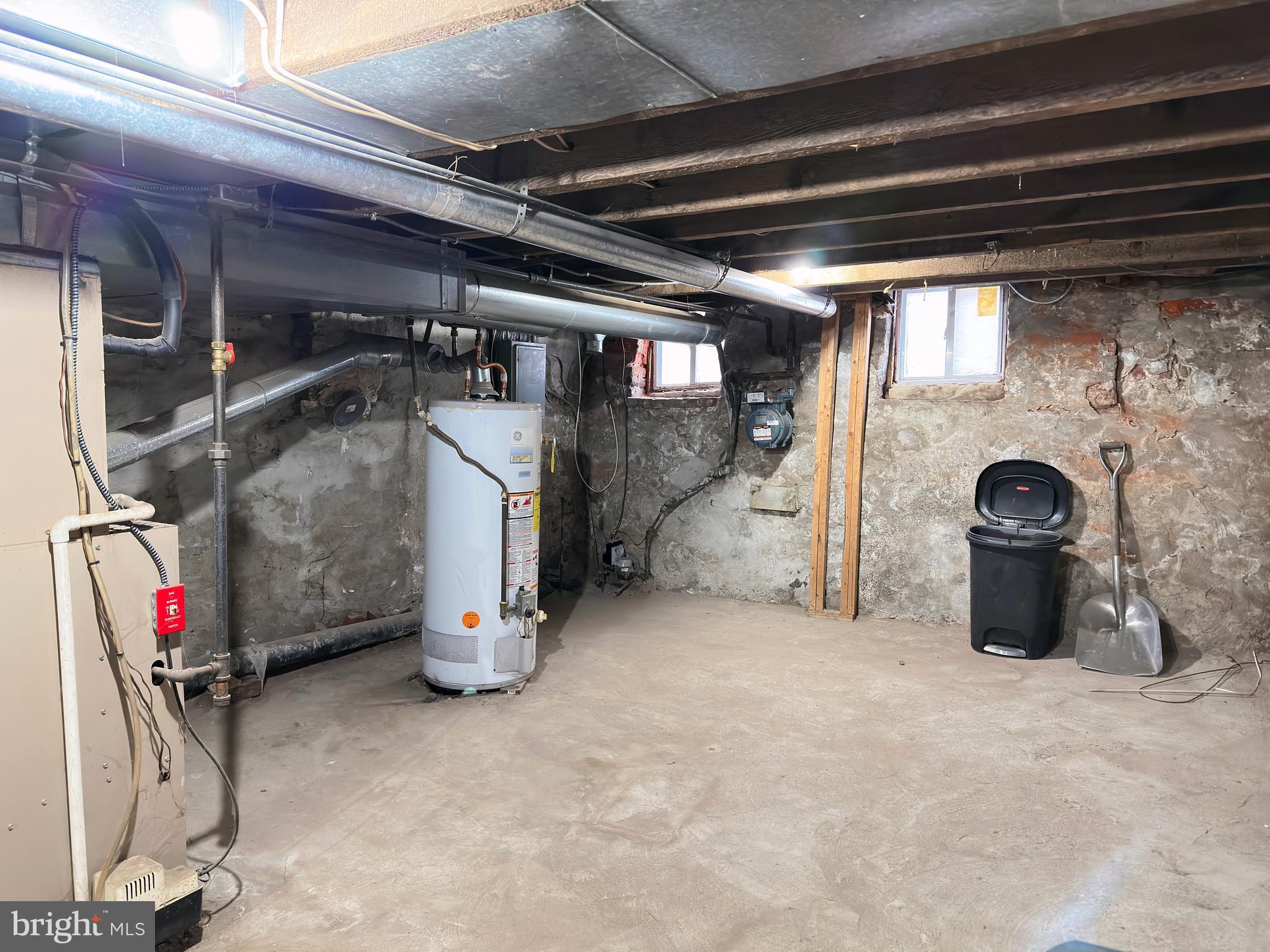 GRADUATE HOSPITAL - Residential Lease