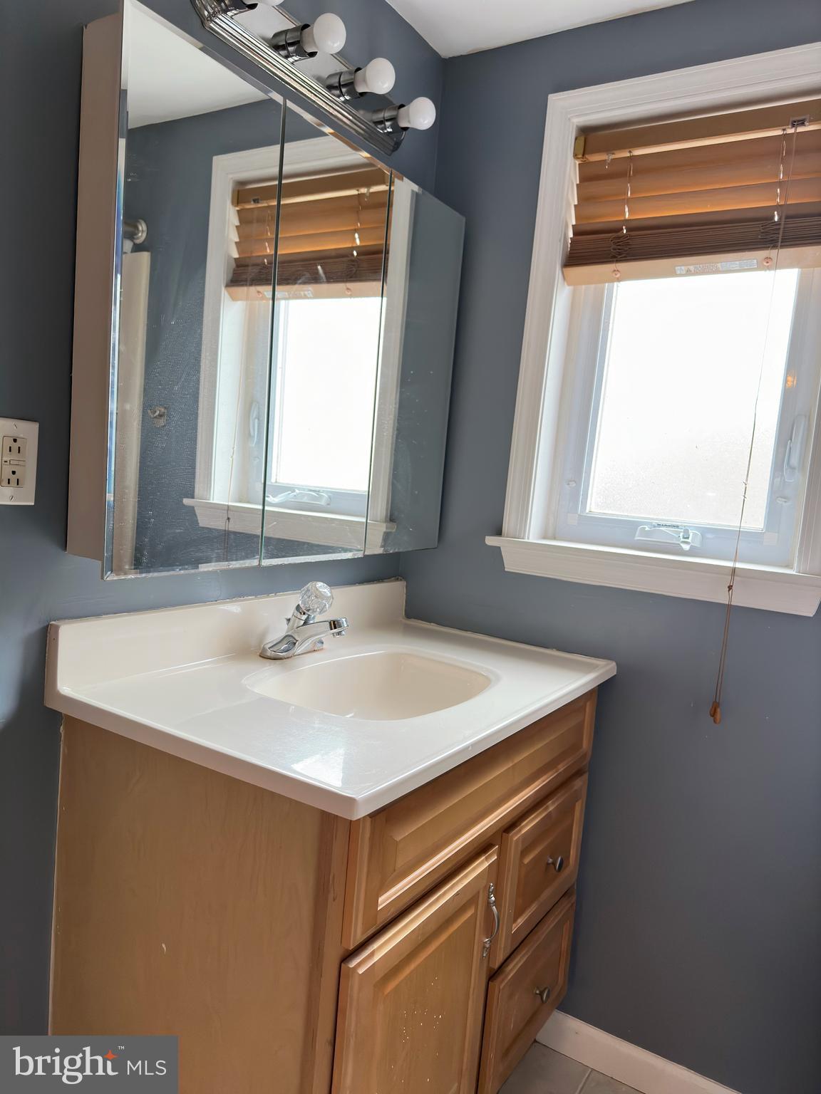 GRADUATE HOSPITAL - Residential Lease