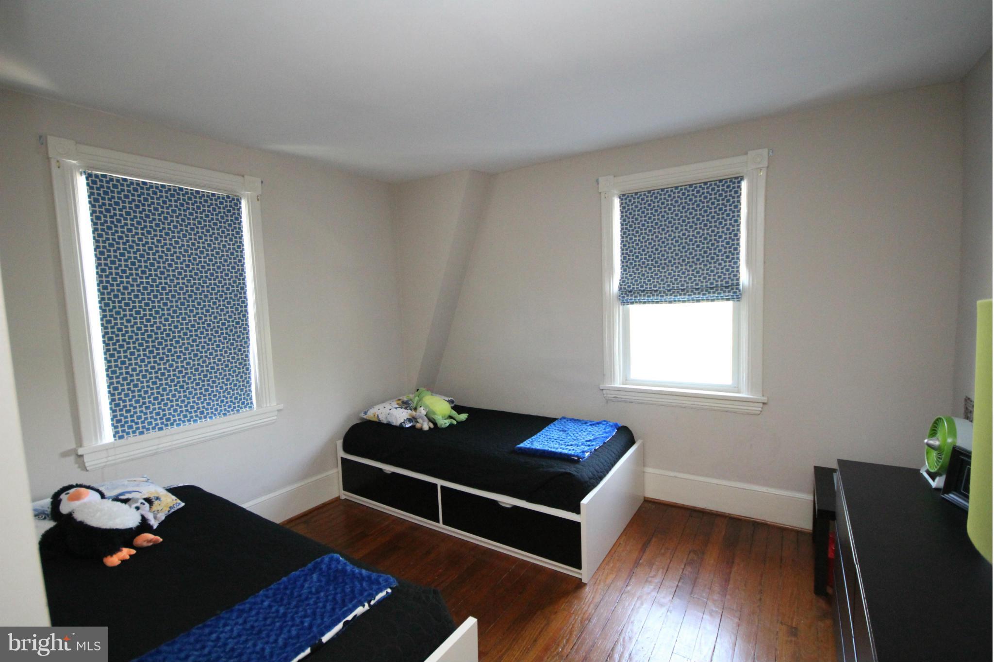 ROSEMONT - Residential Lease