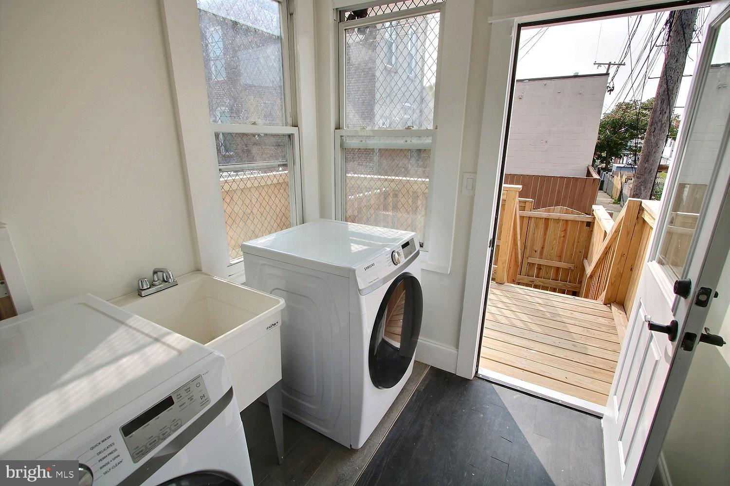 PATTERSON PARK - Residential