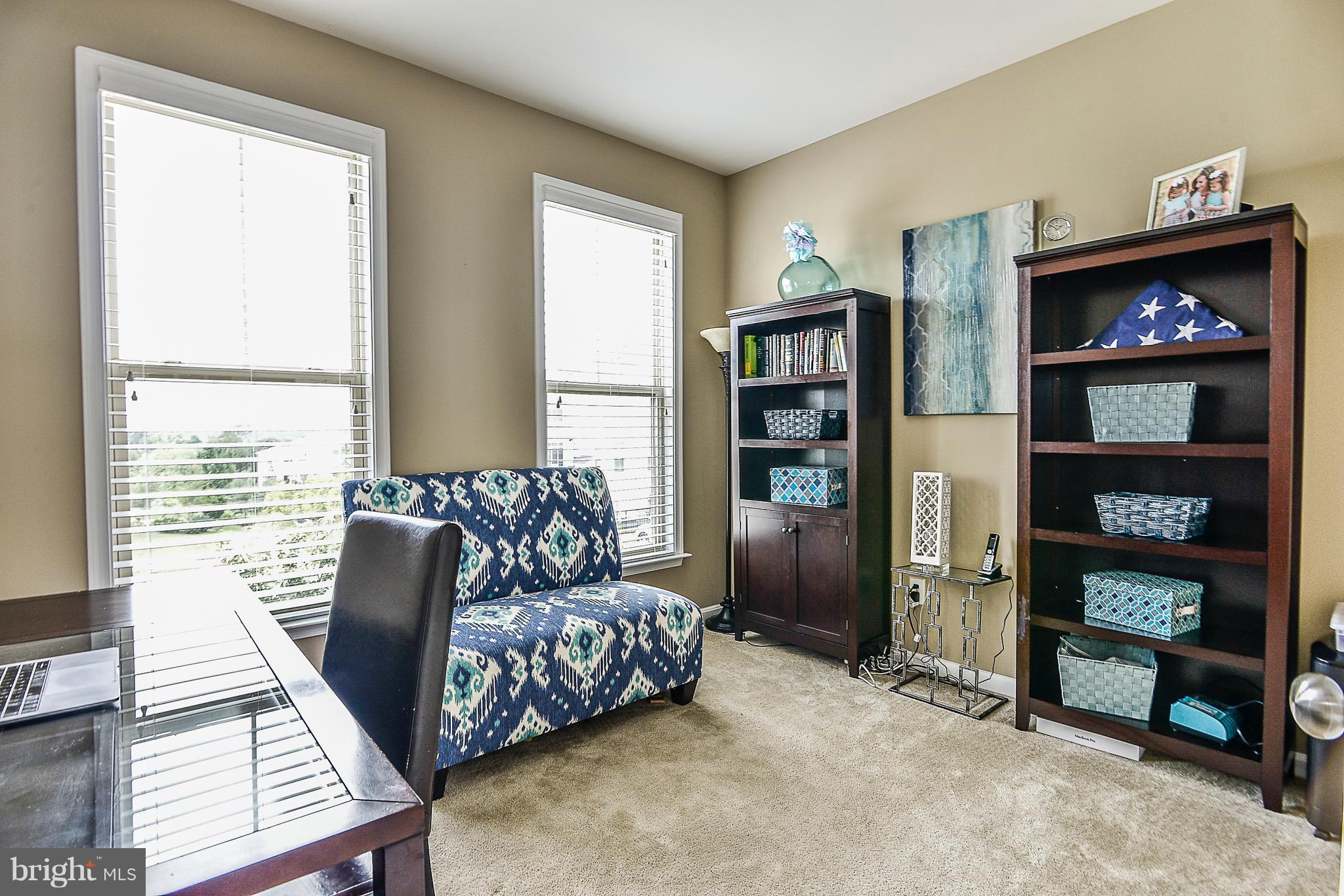 ALEXANDERS CHASE - Residential