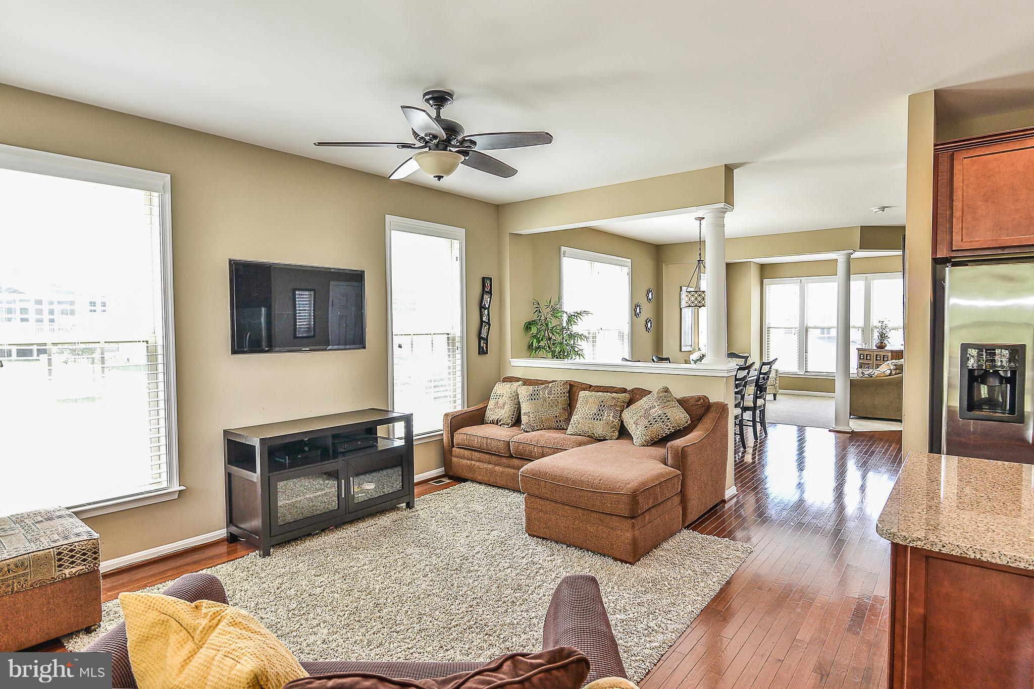 ALEXANDERS CHASE - Residential