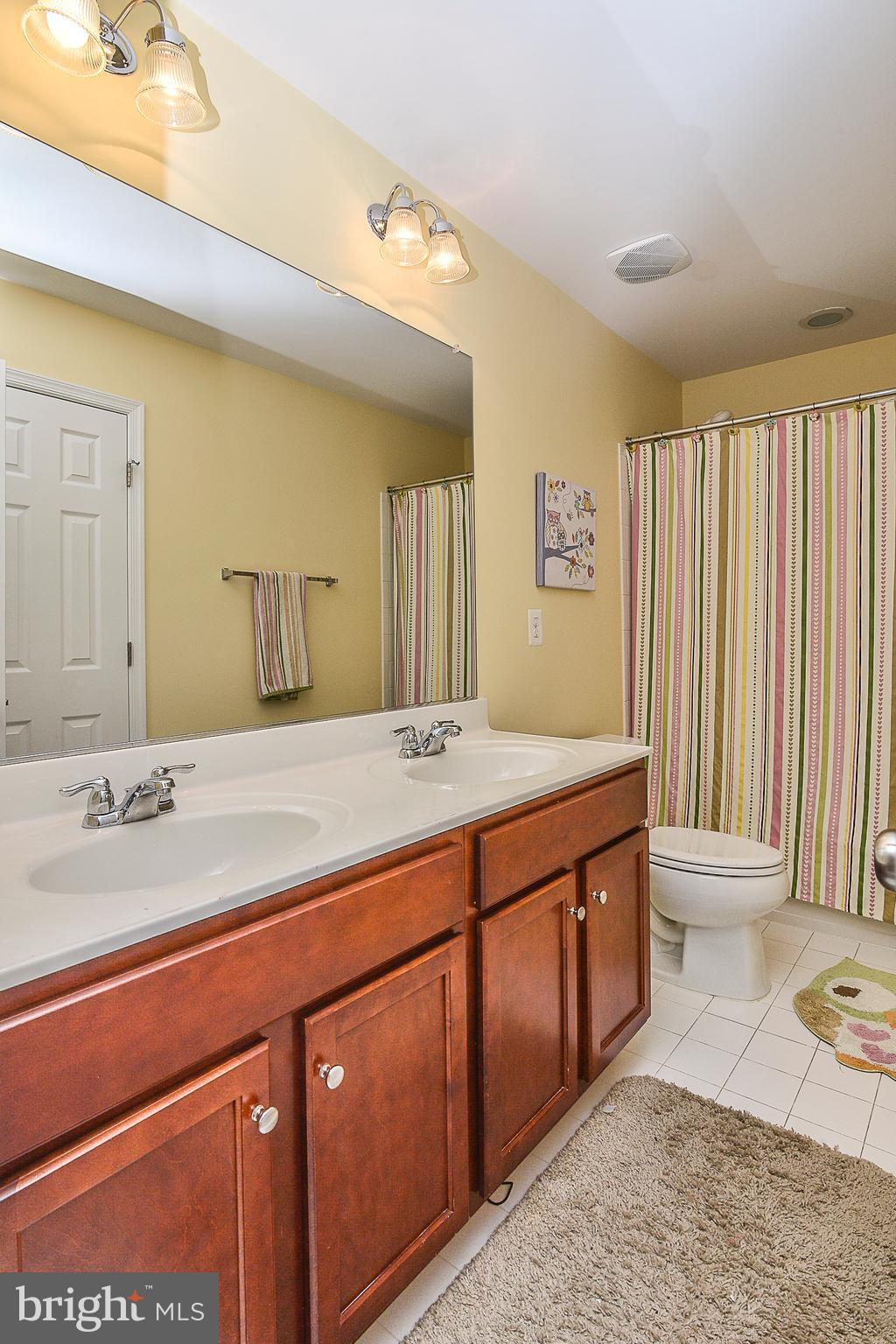 ALEXANDERS CHASE - Residential