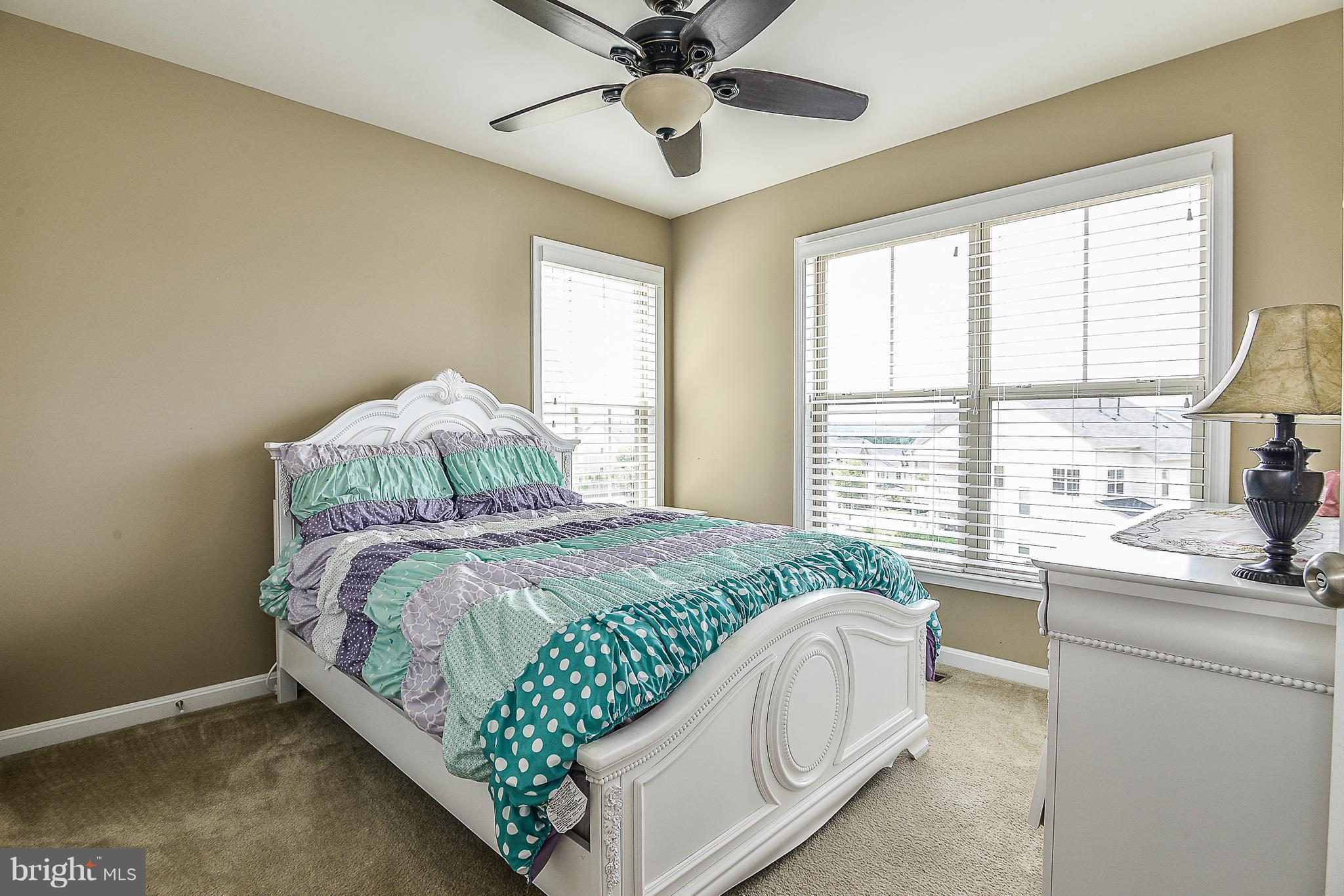 ALEXANDERS CHASE - Residential