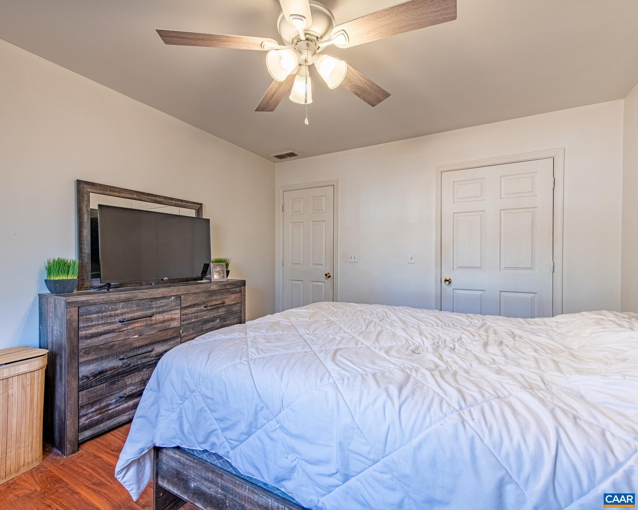 LAKE MONTICELLO - Residential