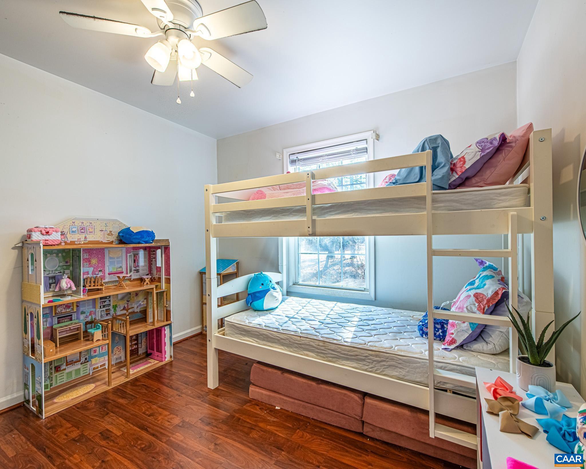 LAKE MONTICELLO - Residential