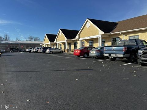 Photo of 553 Beckett Road #606, SWEDESBORO, NJ 08085 (MLS # NJGL2073420)