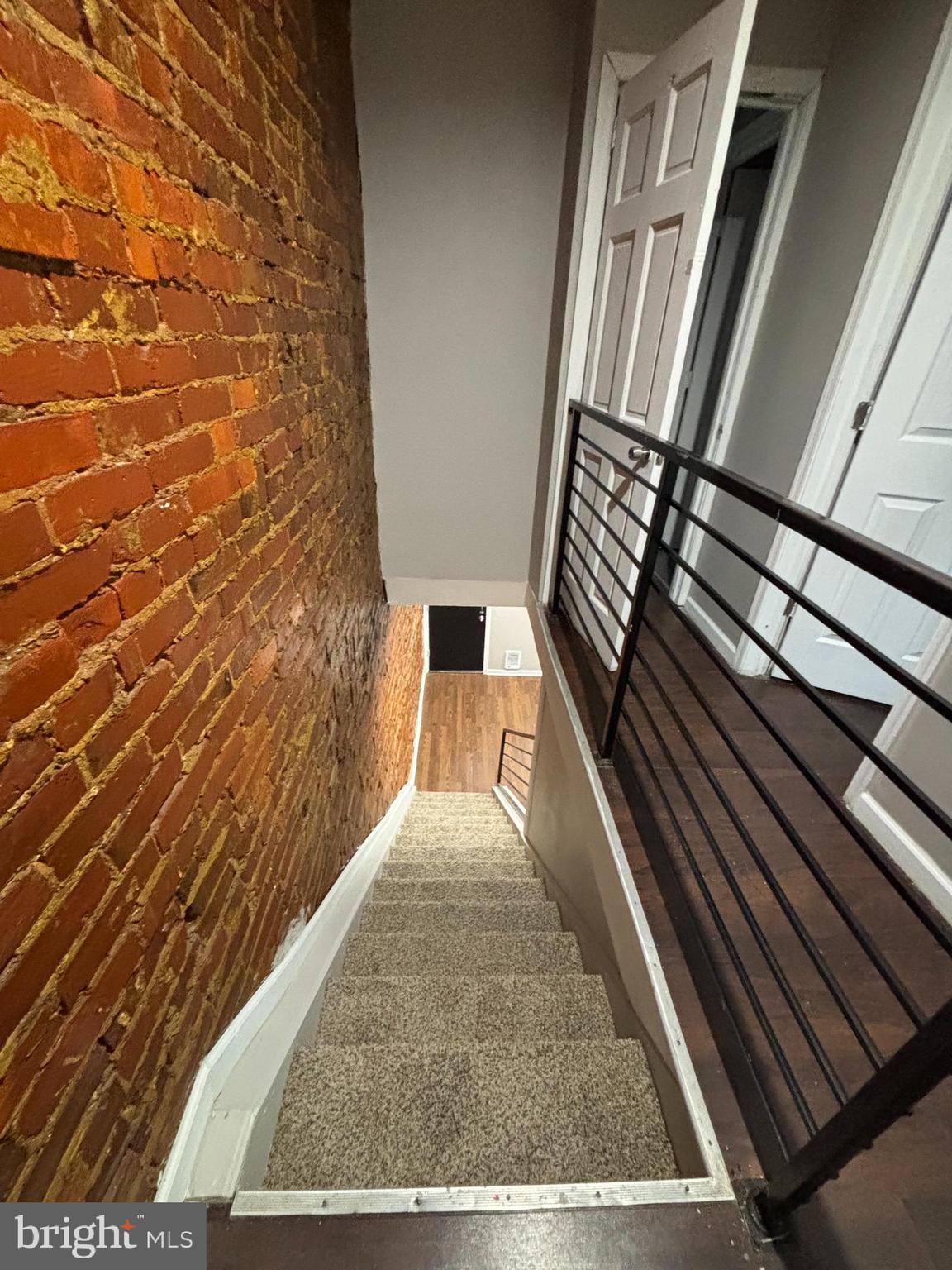 KENSINGTON - Residential