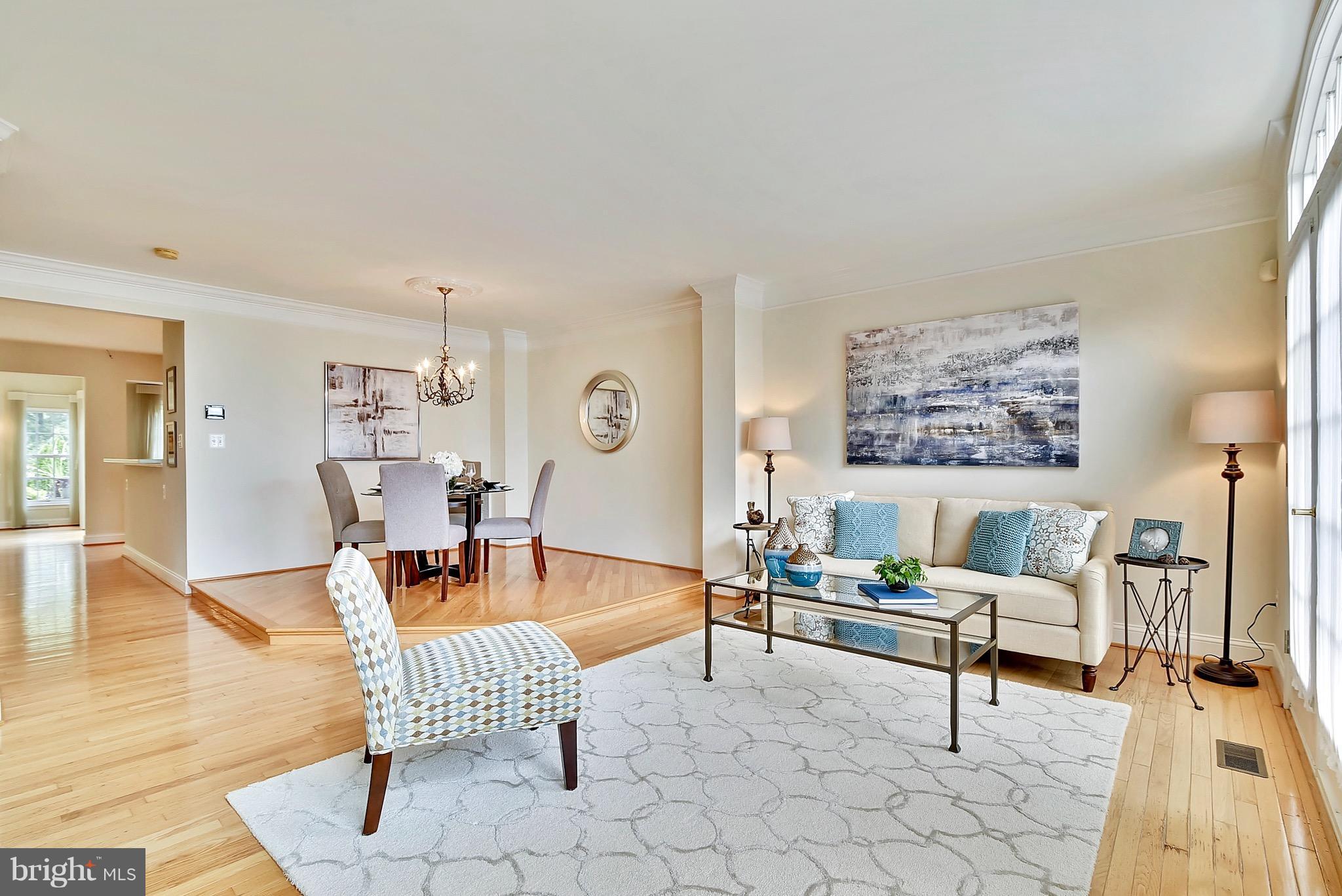 GOVERNORS HILL - Residential