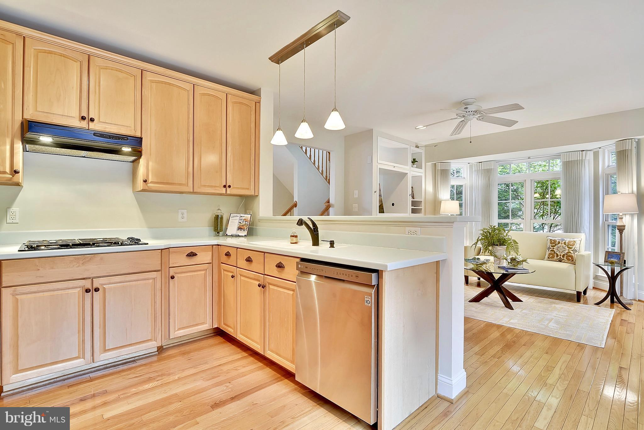 GOVERNORS HILL - Residential