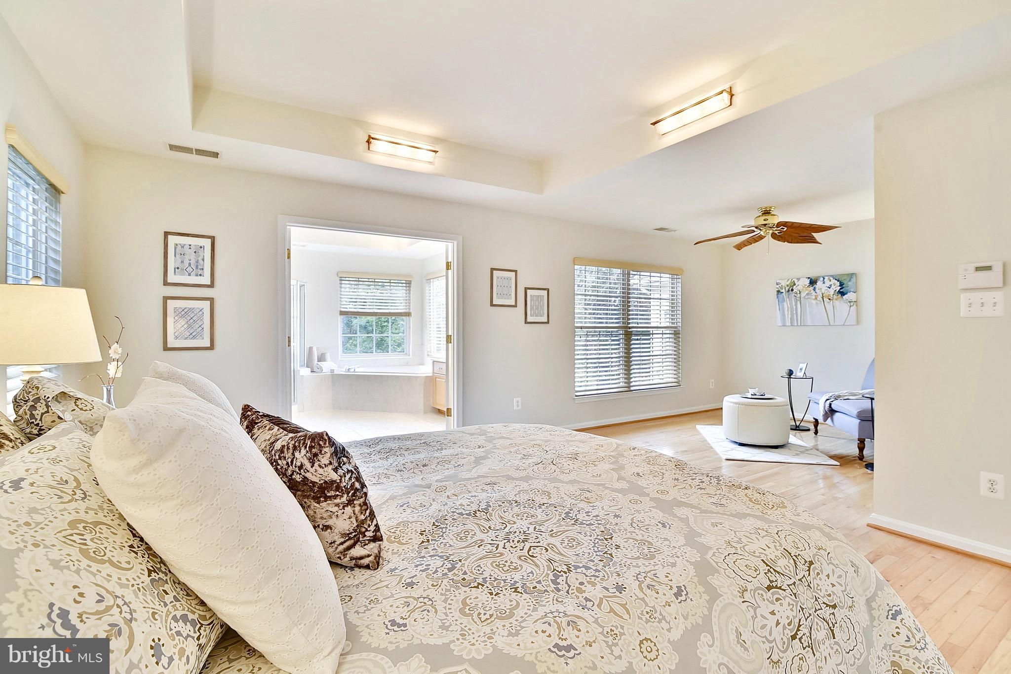 GOVERNORS HILL - Residential