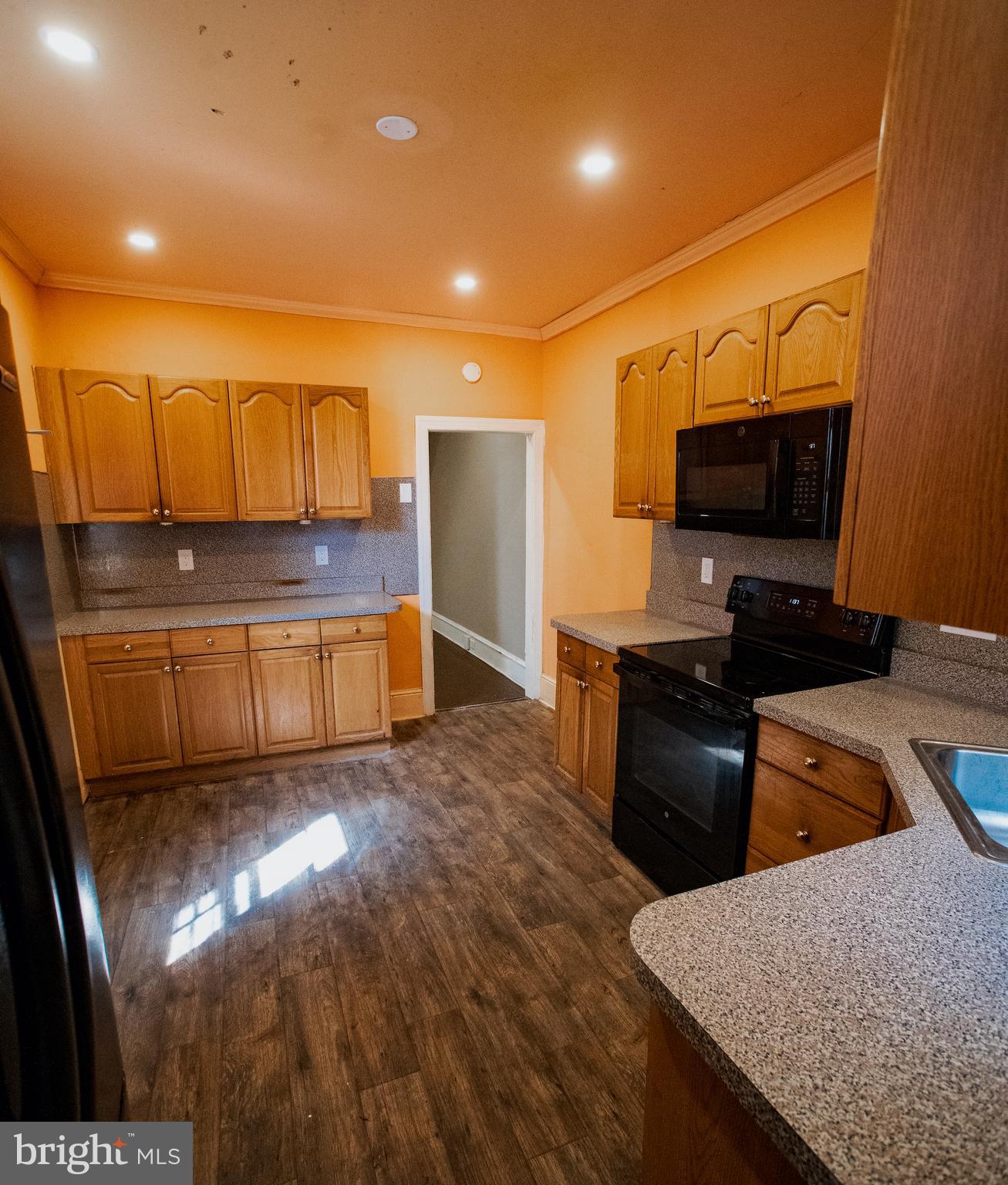 WEST PHILADELPHIA - Residential