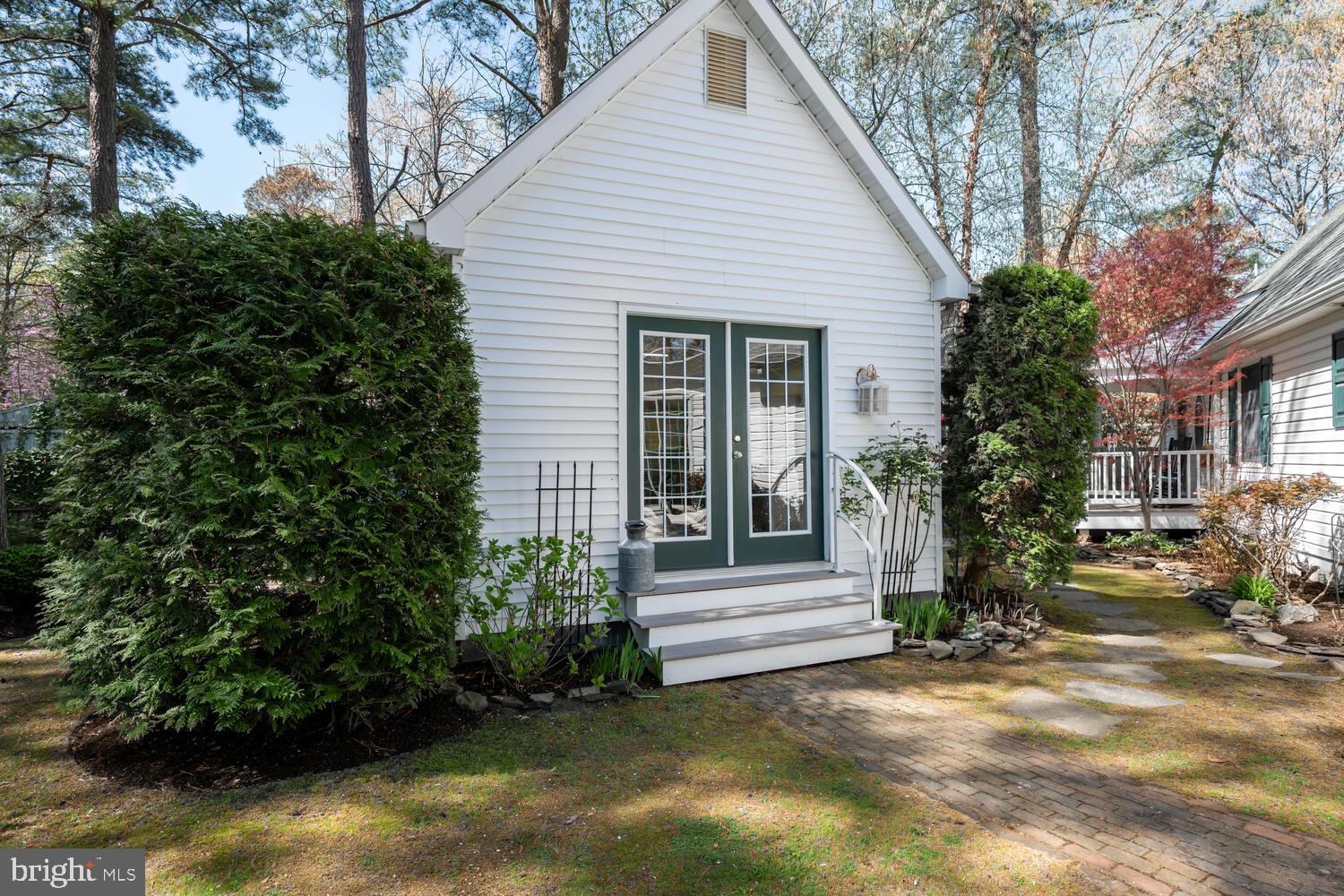 BENTLEY HAY - Residential