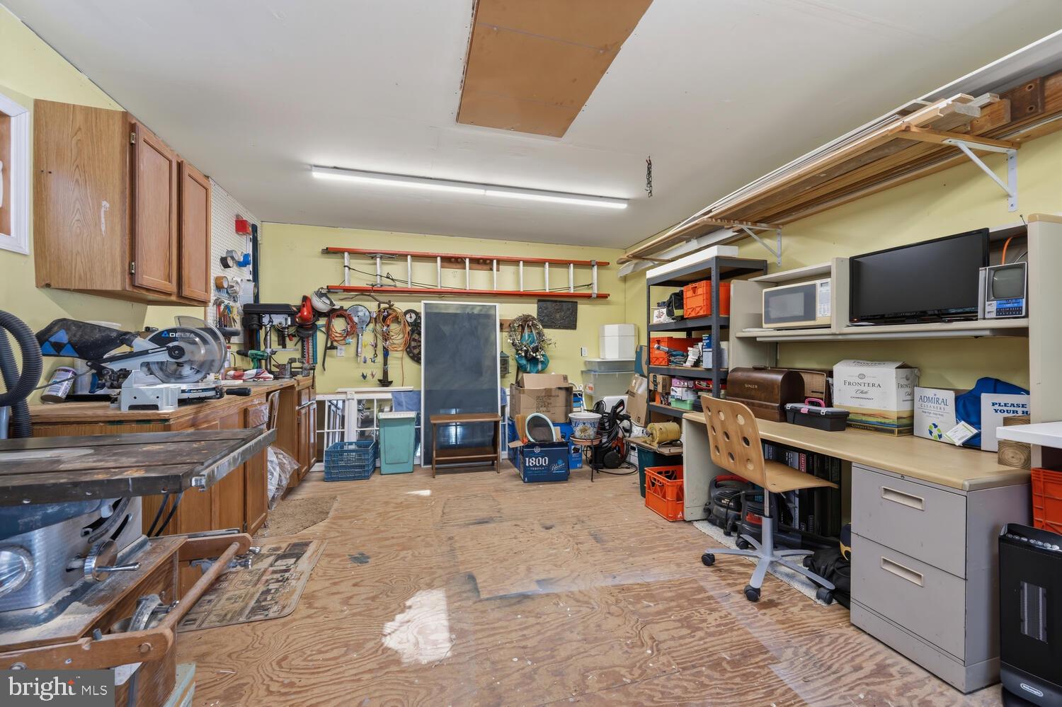 BENTLEY HAY - Residential