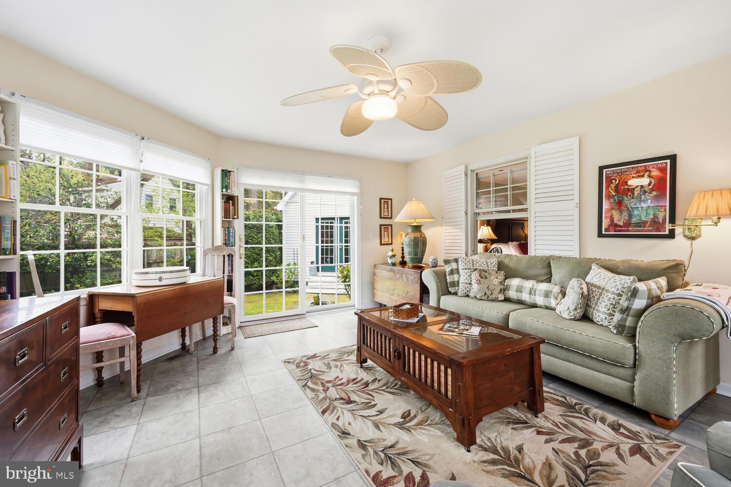 BENTLEY HAY - Residential