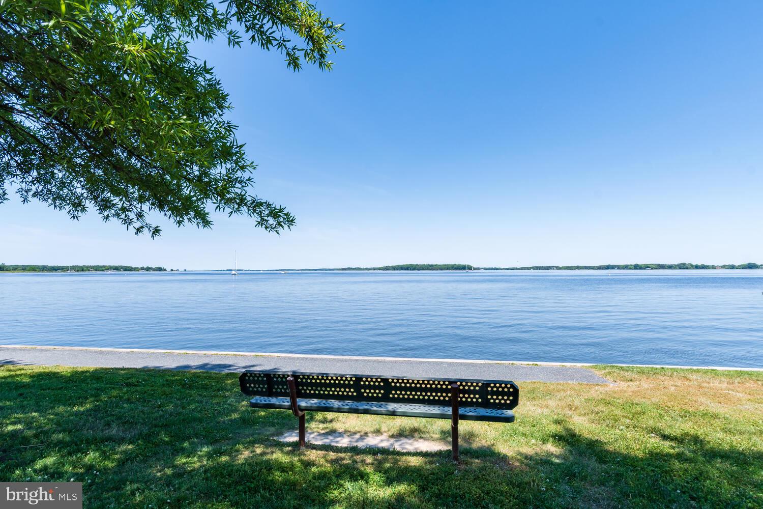 BENTLEY HAY - Residential