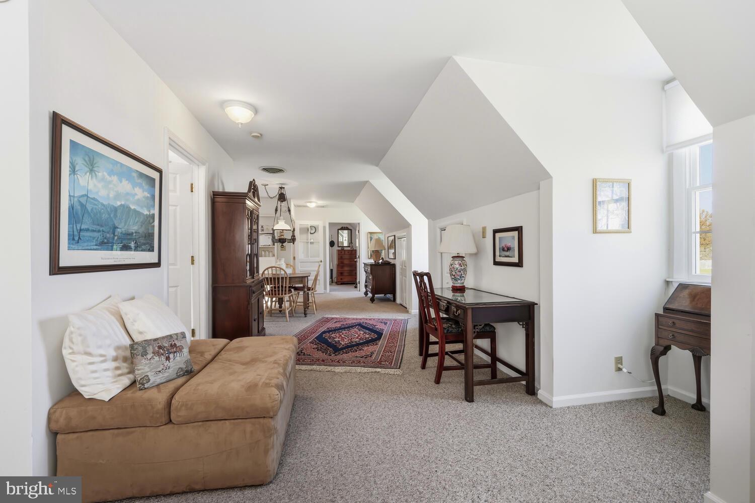 BENTLEY HAY - Residential