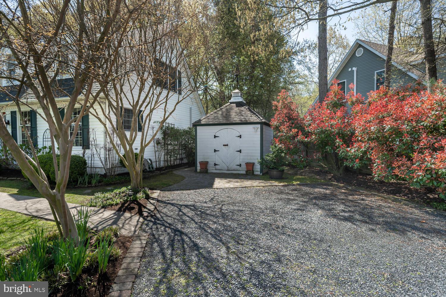 BENTLEY HAY - Residential