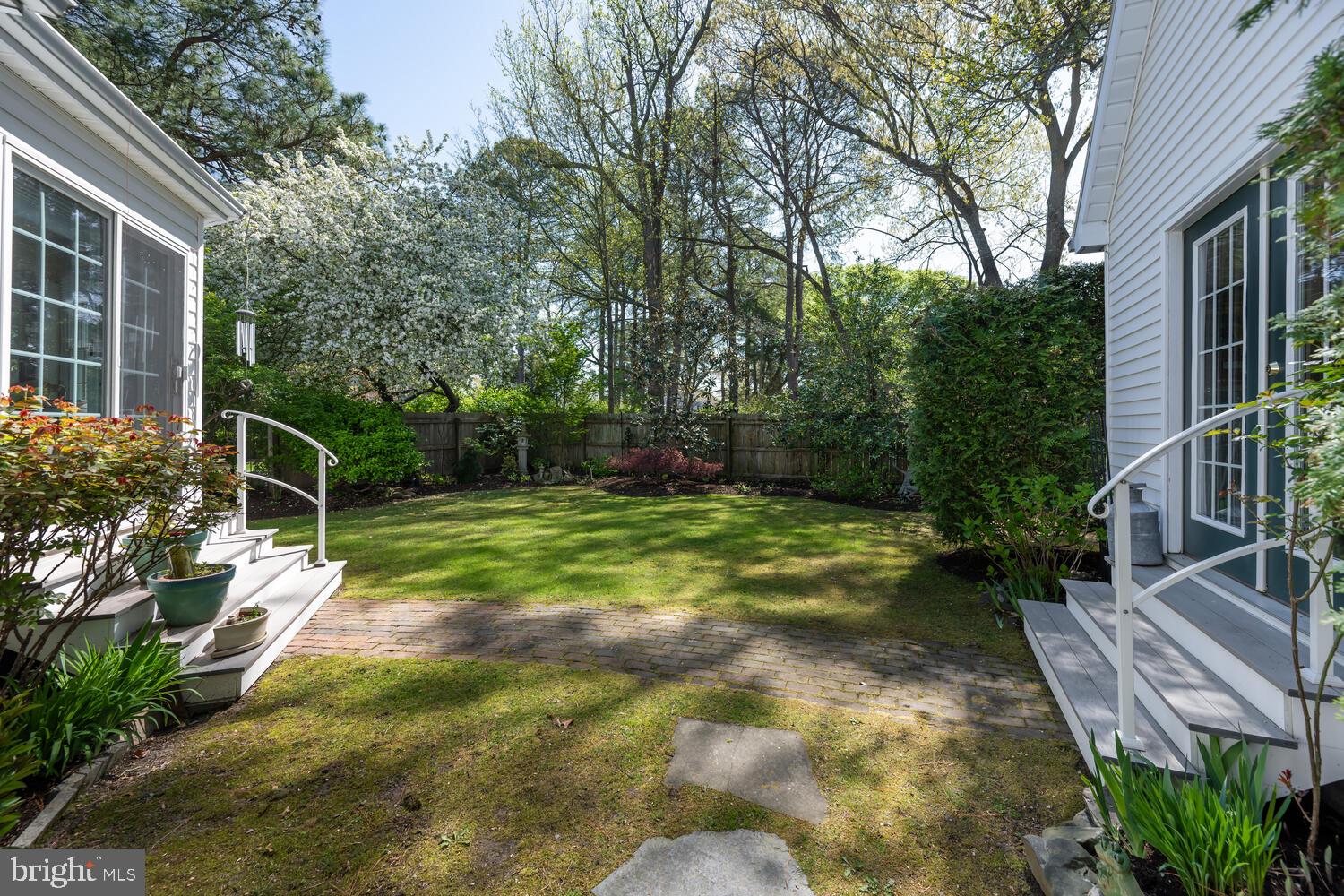 BENTLEY HAY - Residential