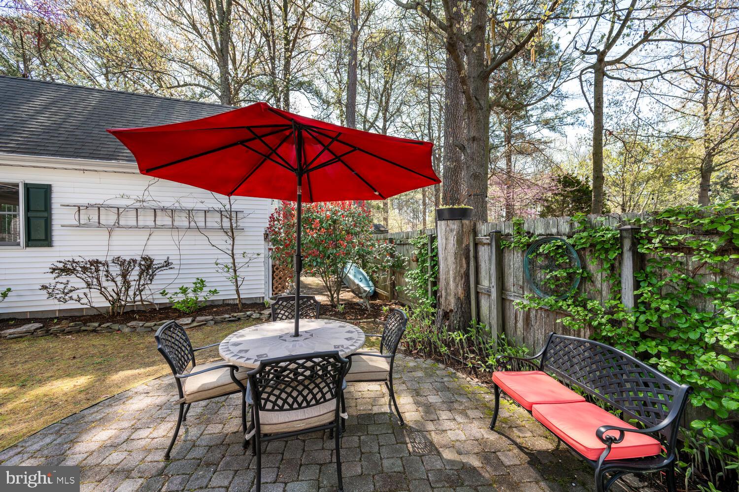 BENTLEY HAY - Residential