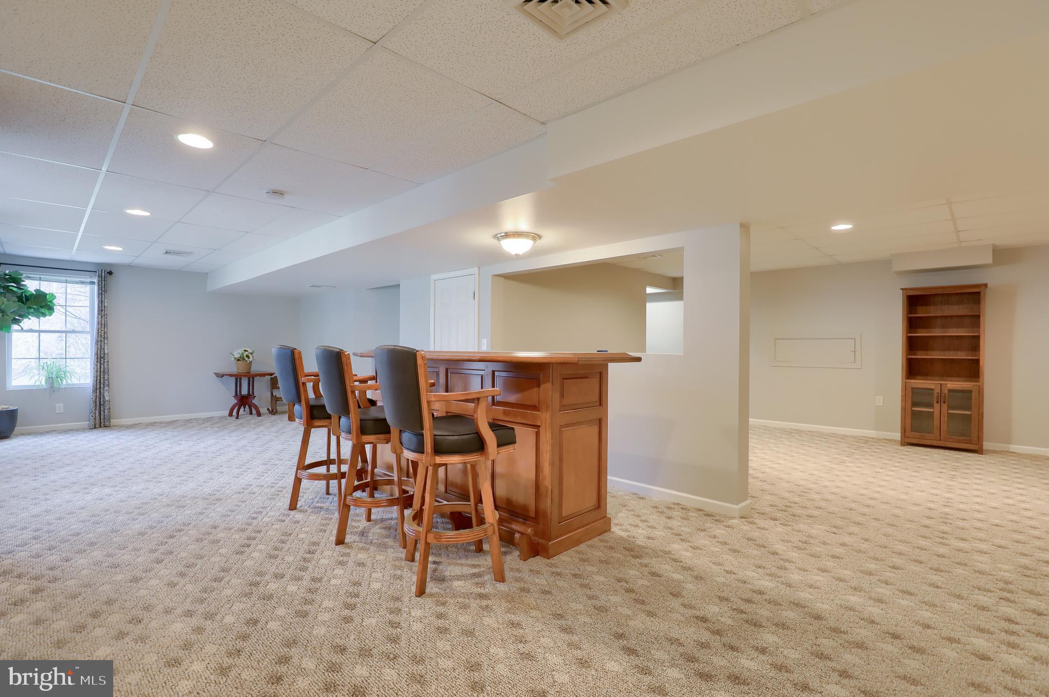 FIELDSTONE MANOR - Residential