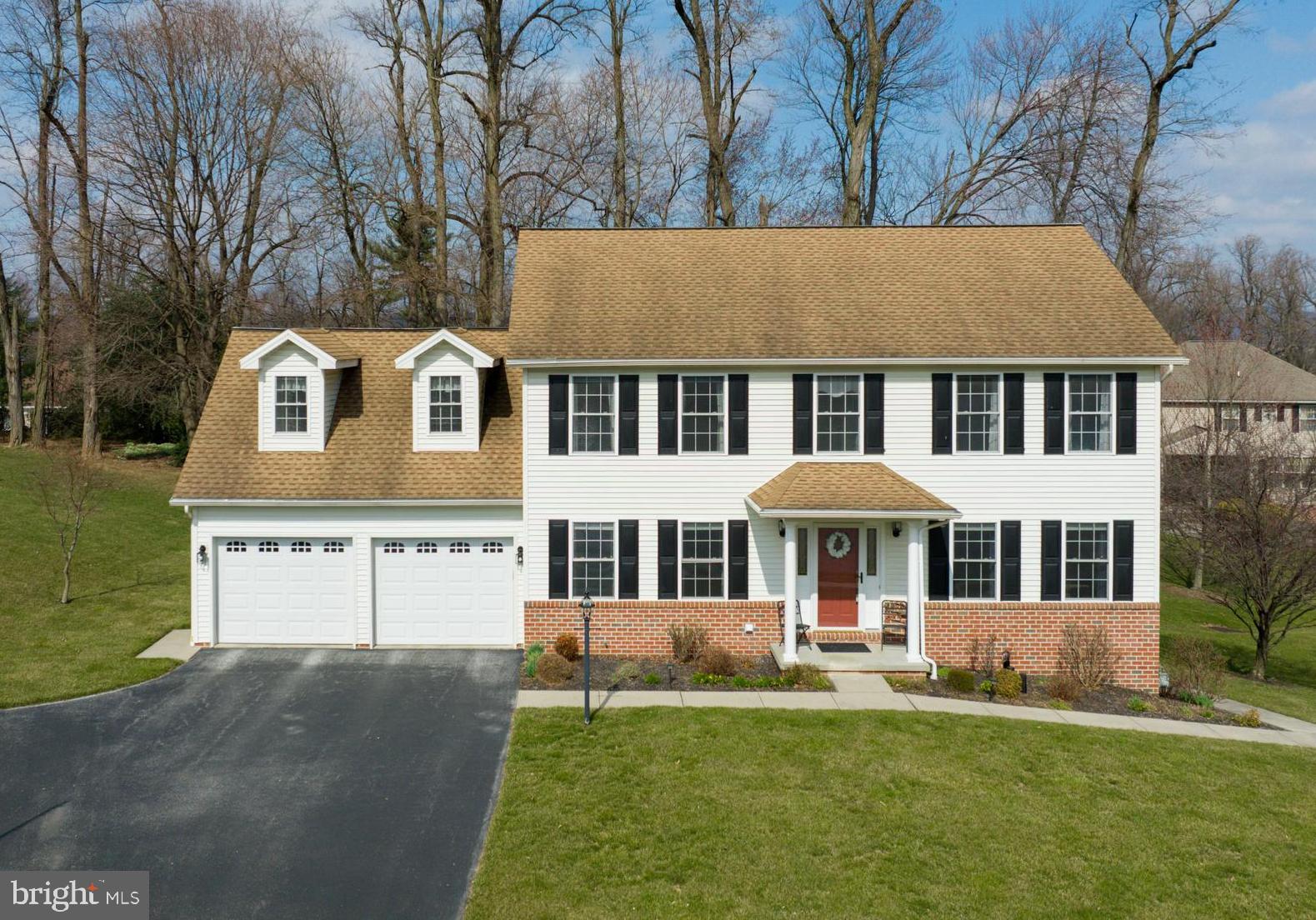 FIELDSTONE MANOR - Residential
