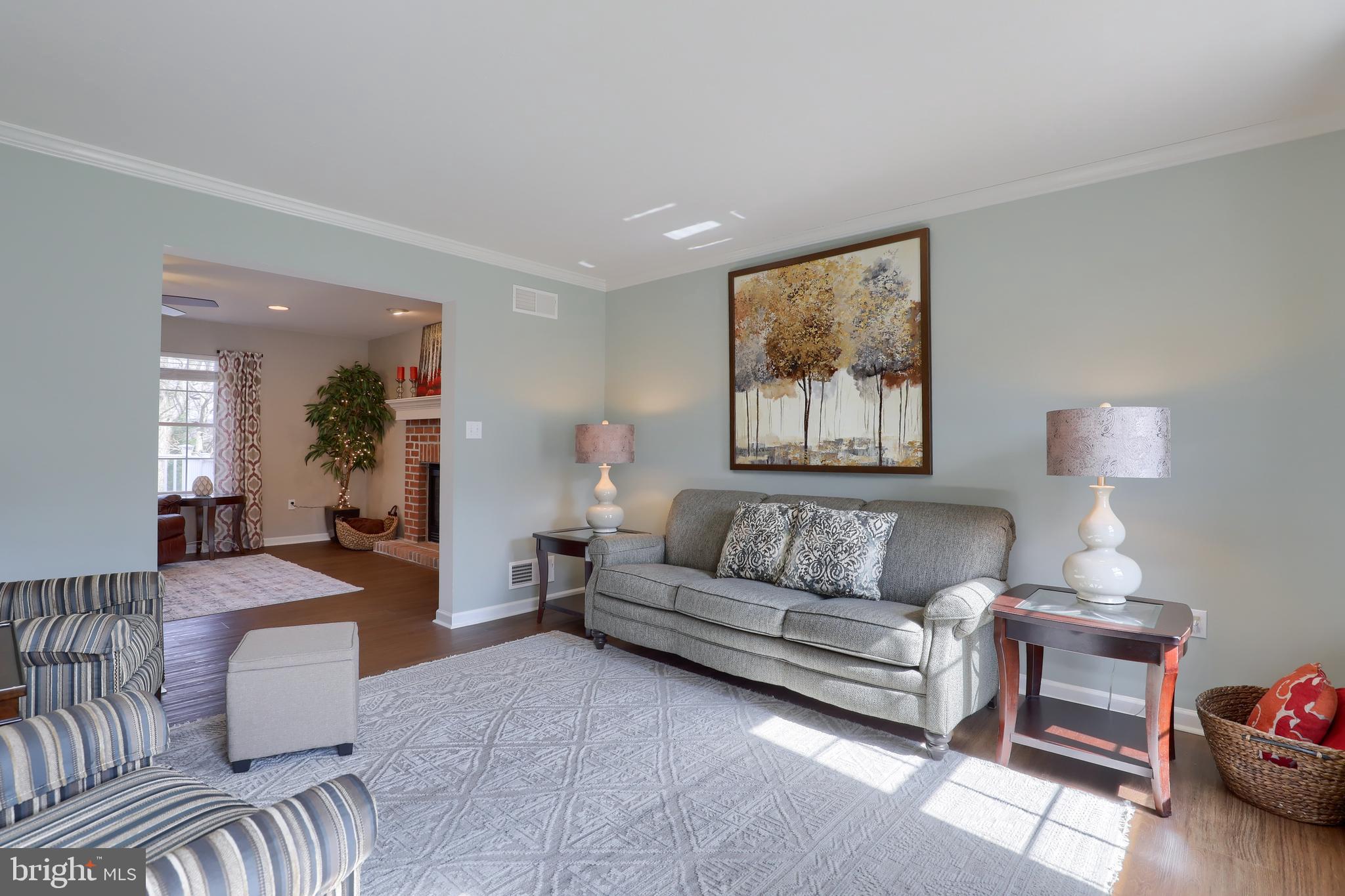 FIELDSTONE MANOR - Residential