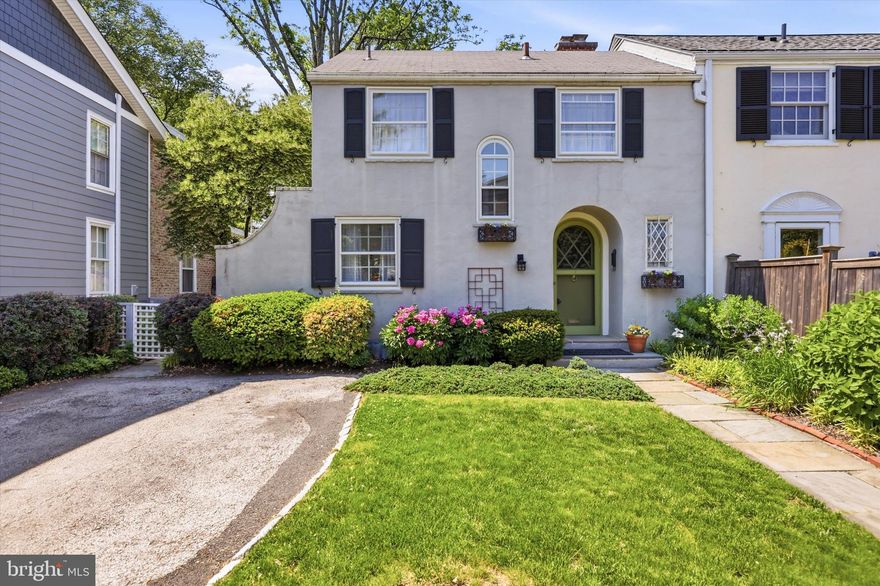 The perfect “Top of the Hill” pied-à-terre is ready to welcome its next owner! This charming 2-bedroom, 1.5-bath Chestnut Hill twin is a true jewel box—ideal for those who appreciate a beautiful garden, off-street parking, and want a walk to everything location.
With just over 1,000 square feet, this bright and sun-filled residence offers an inviting living room featuring a bay window, fireplace, and built-in bookshelves, along with direct access to a peaceful back terrace. The delightful kitchen includes a cozy pantry and connects to a side yard through a convenient mudroom entry.
Up a distinctive curved staircase, the second floor hosts two comfortable bedrooms and a full bathroom with tasteful updates, including a newer tile floor and vanity.
The basement provides ample storage space and houses the washer and dryer for added convenience.
Step outside and discover a truly magical, private fenced garden—an absolute dream for gardening enthusiasts and a serene escape from the everyday.
Additional highlights include central air, off-street driveway parking, and beautiful hardwood floors throughout.
With endless potential to enhance or expand, this special home is full of opportunity and charm in a perfect location.