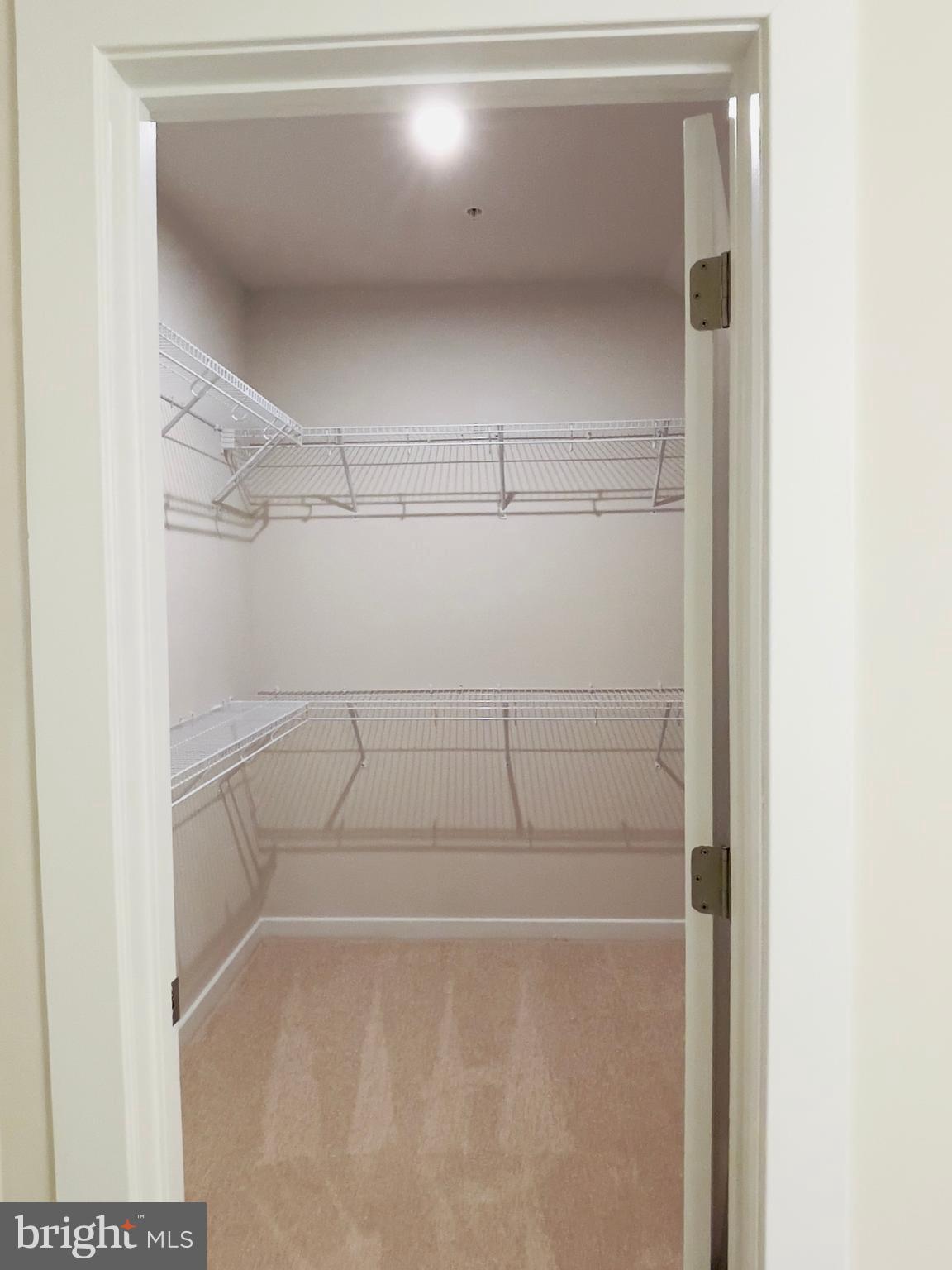 ASHBROOK - Residential Lease