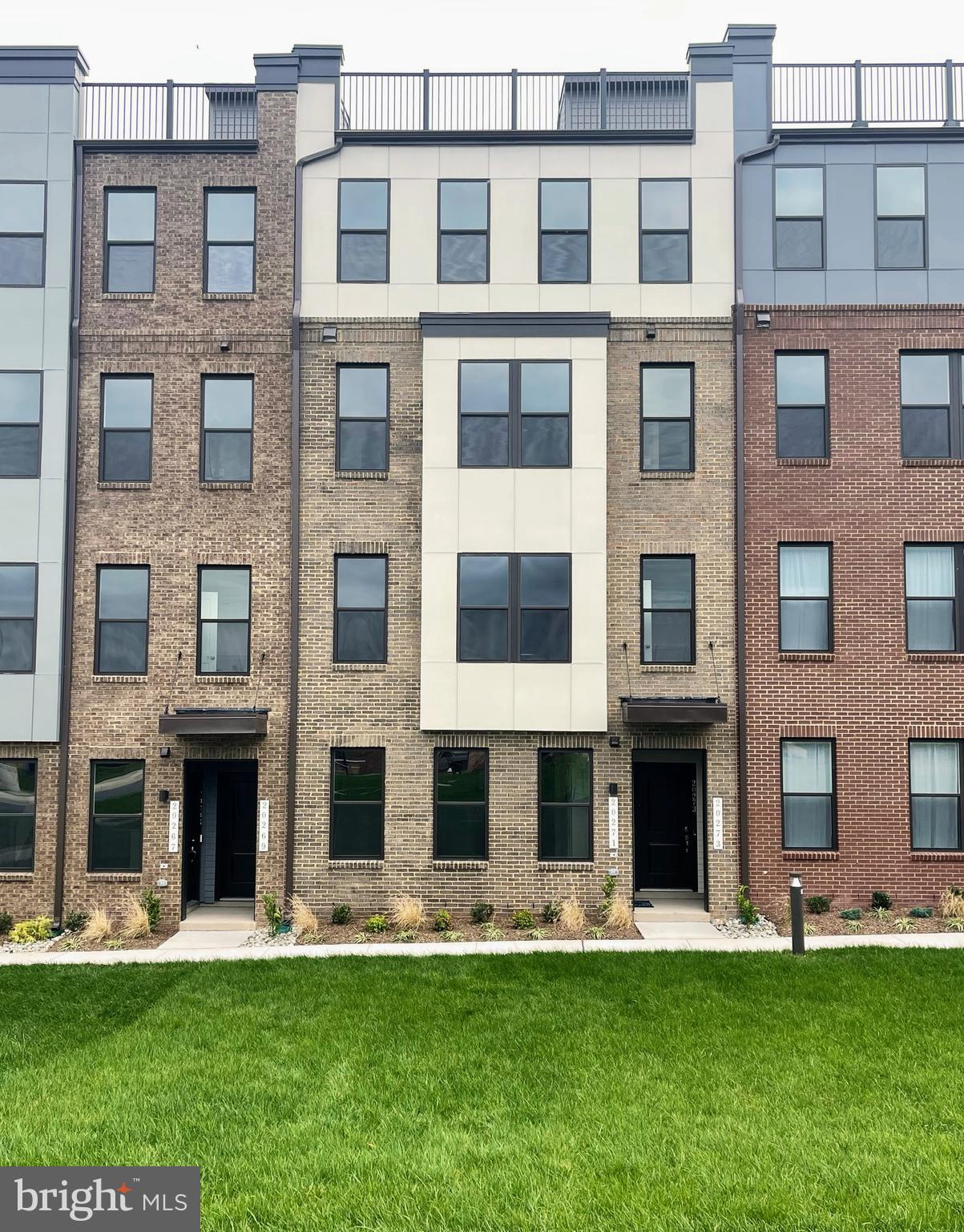 ASHBROOK - Residential Lease